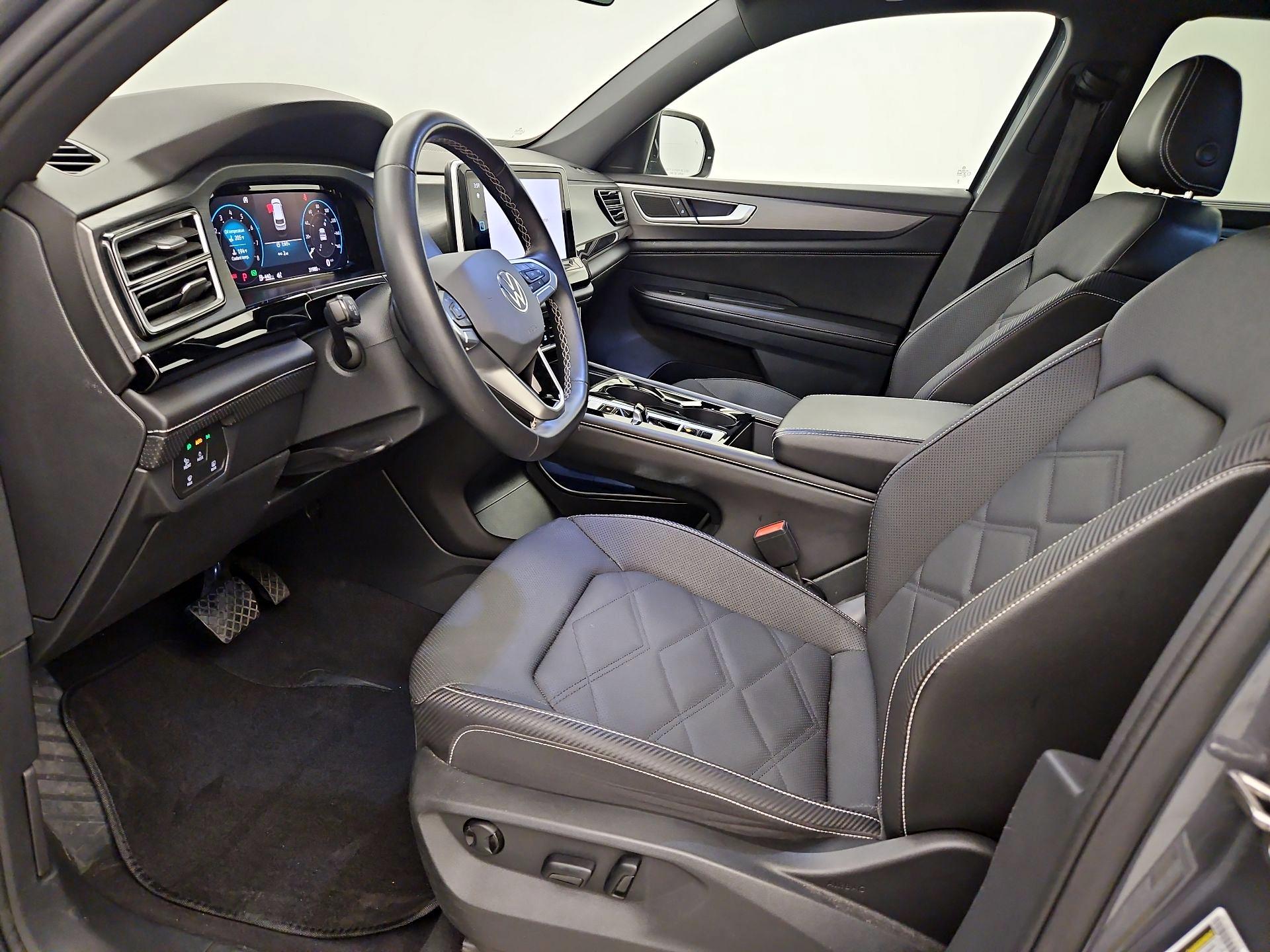 Thumbnail: 2024 Volkswagen Atlas - 11