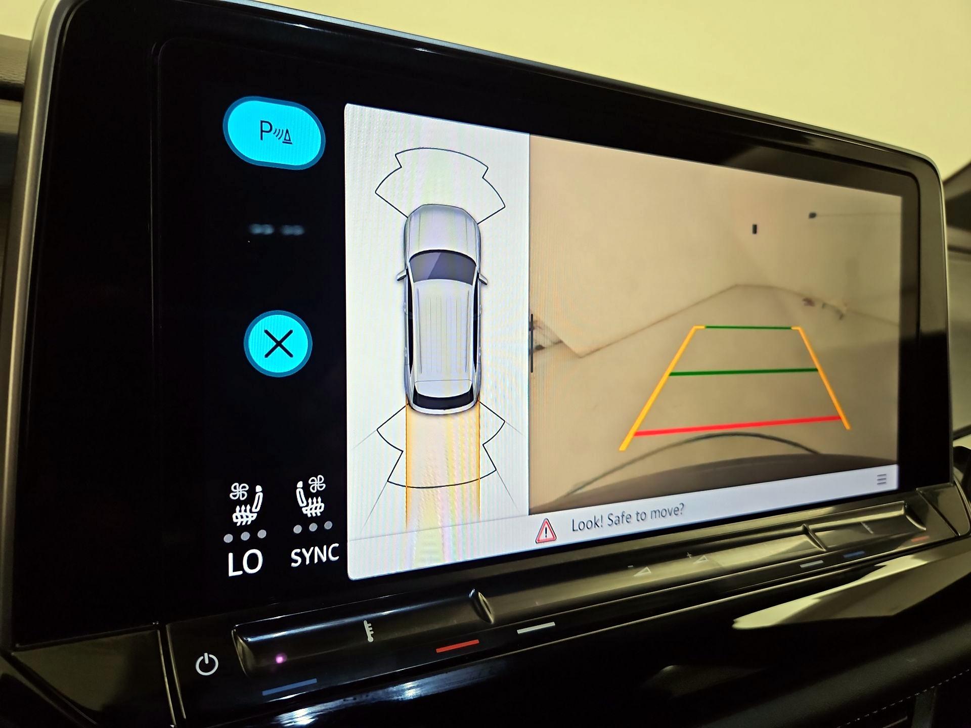 Thumbnail: 2024 Volkswagen Atlas - 14