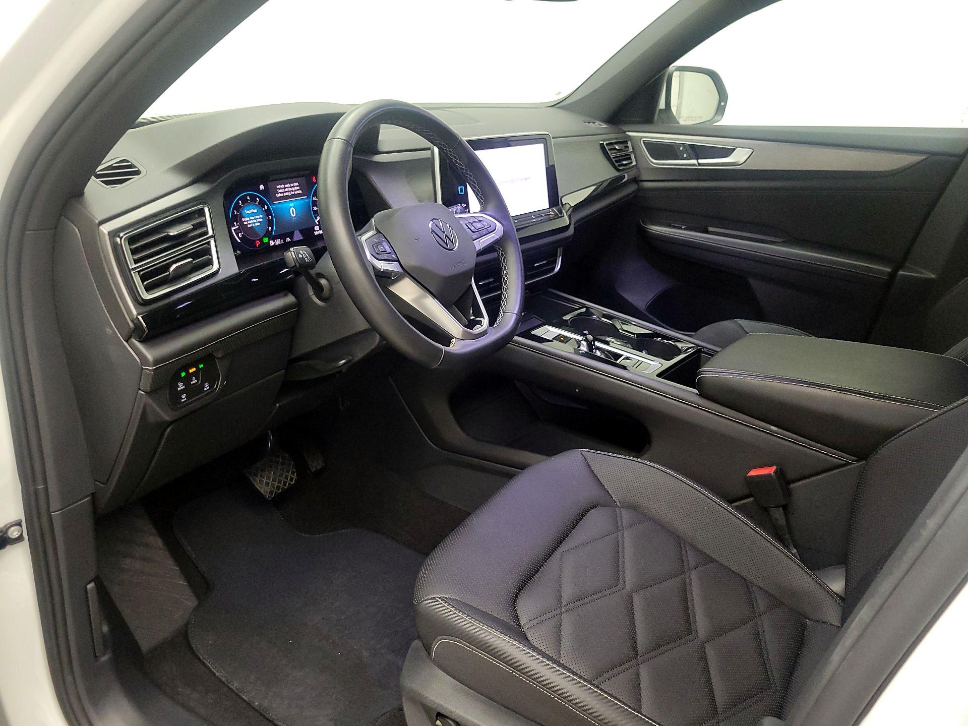 Thumbnail: 2025 Volkswagen Atlas - 11