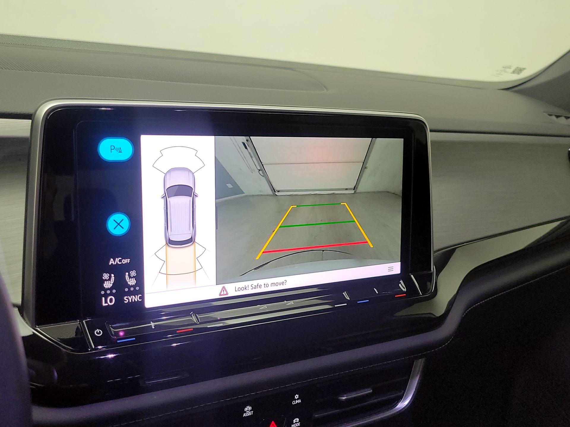 Thumbnail: 2025 Volkswagen Atlas - 15