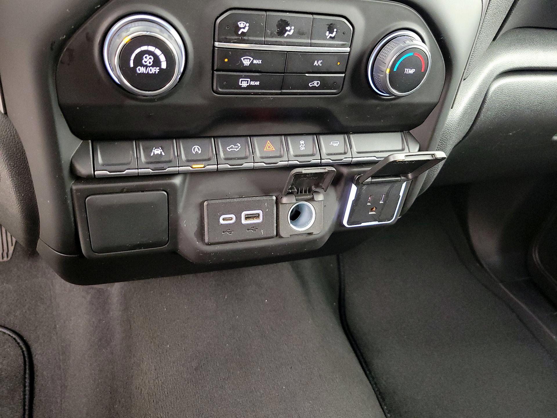 Thumbnail: 2023 Chevrolet Silverado 1500 - 19