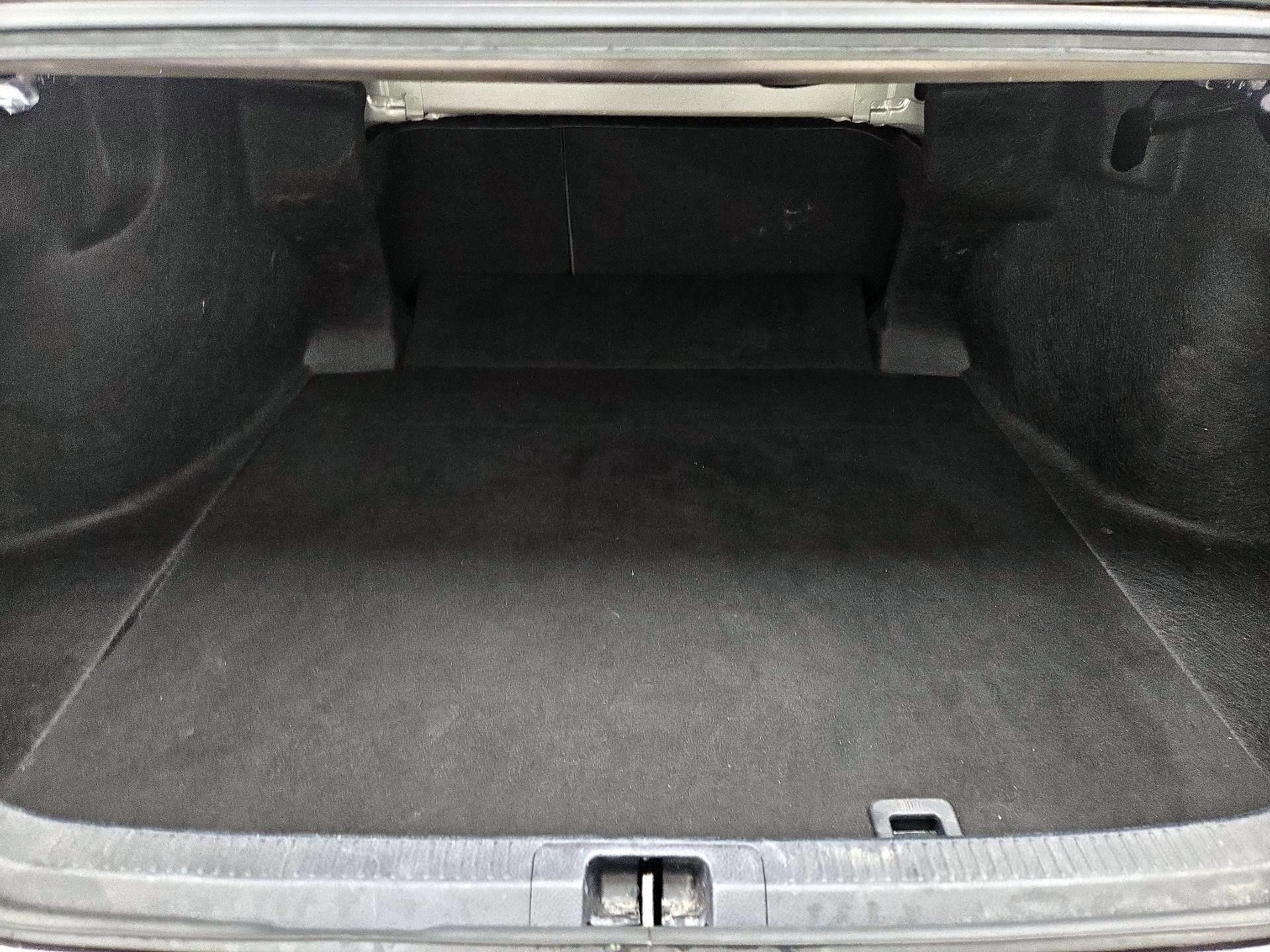 Thumbnail: 2023 Toyota Camry - 20