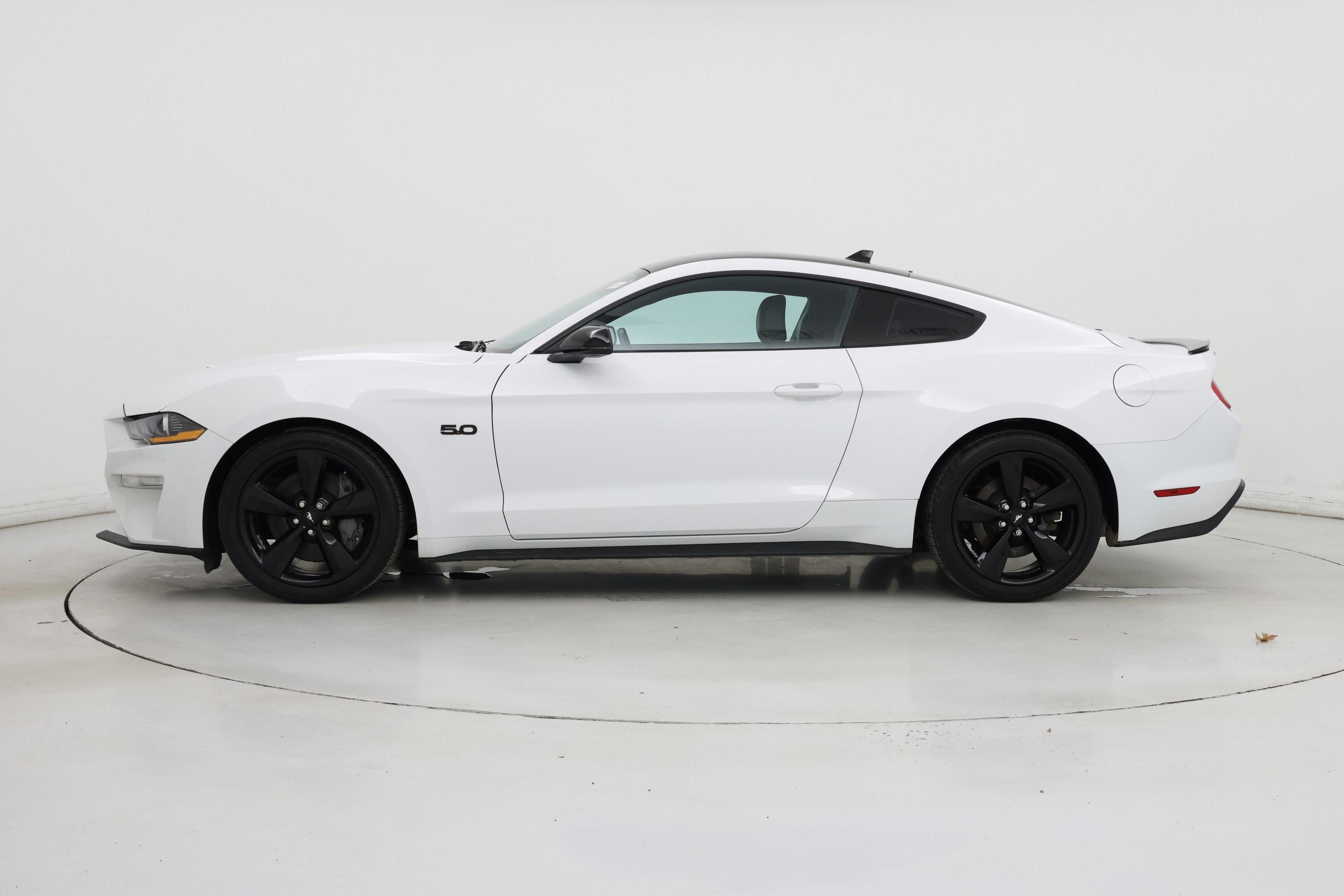 Thumbnail: 2023 Ford Mustang - 3