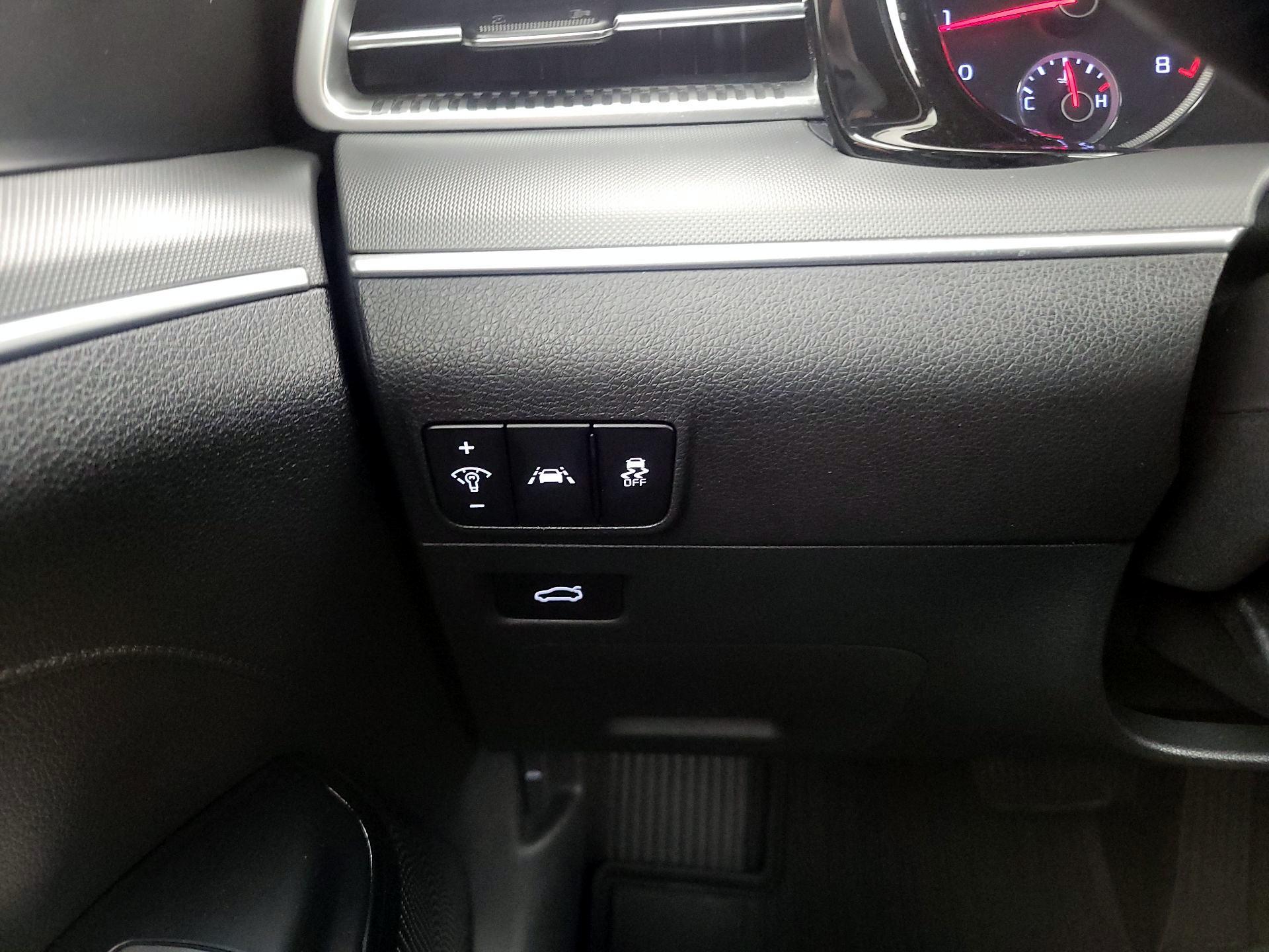 Thumbnail: 2021 Kia K5 - 13