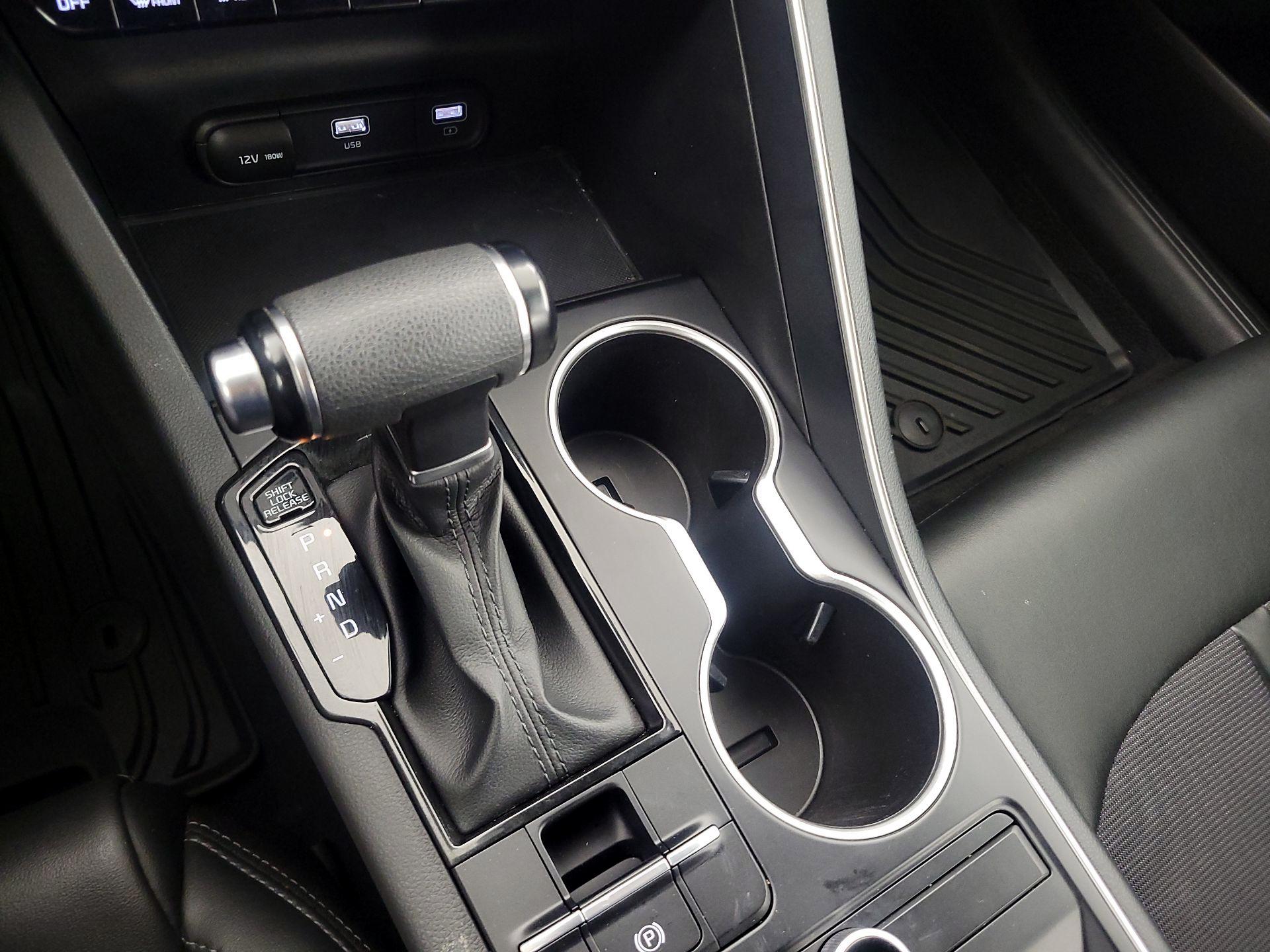 Thumbnail: 2021 Kia K5 - 17