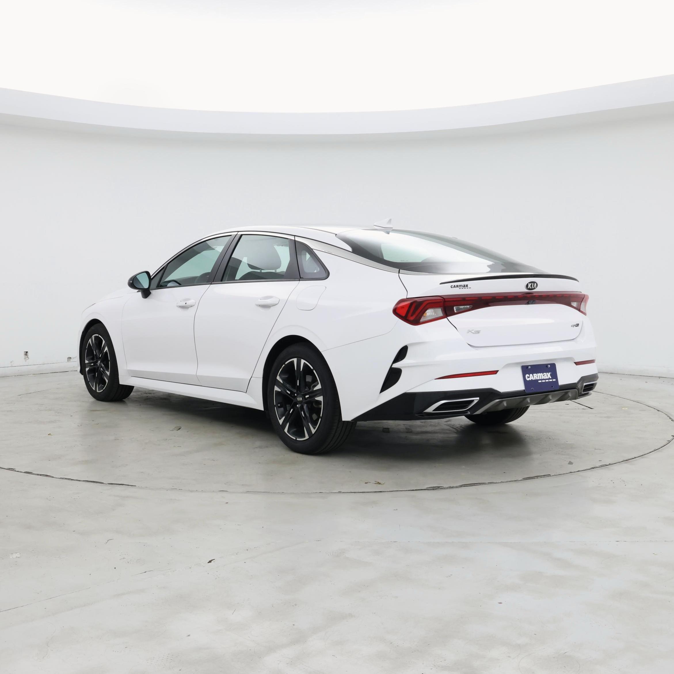 Thumbnail: 2021 Kia K5 - 2