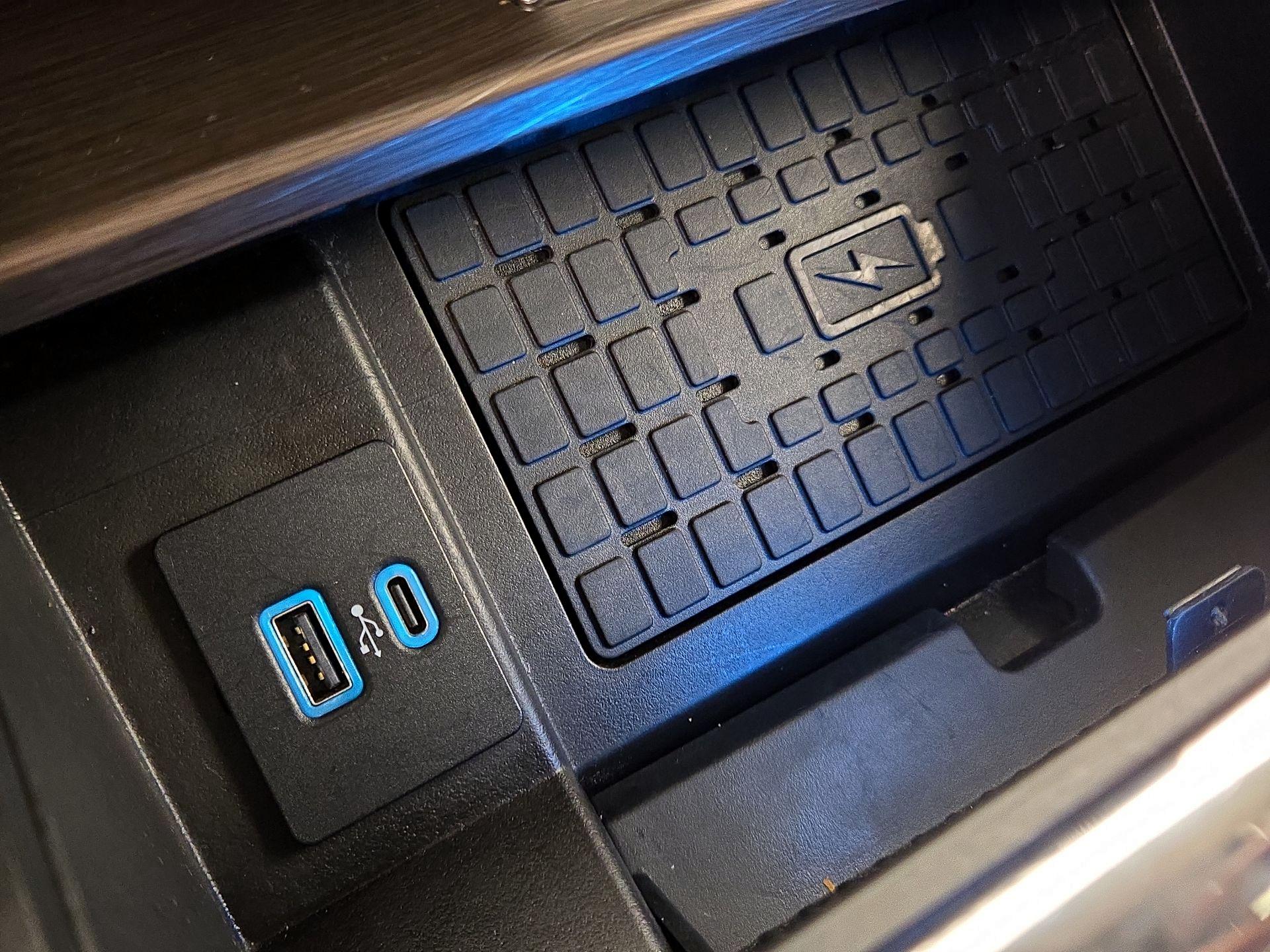 Thumbnail: 2023 Ford Expedition - 19