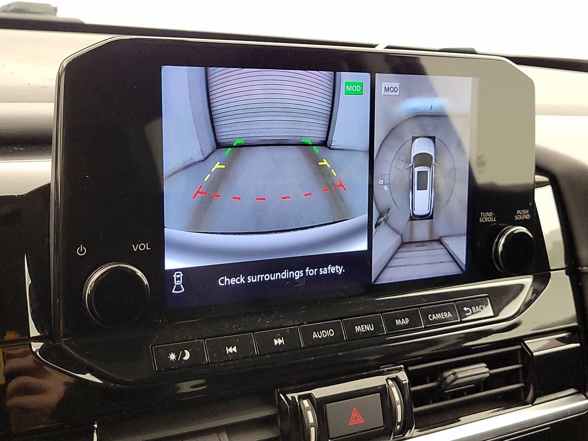 Thumbnail: 2022 Nissan Pathfinder - 15