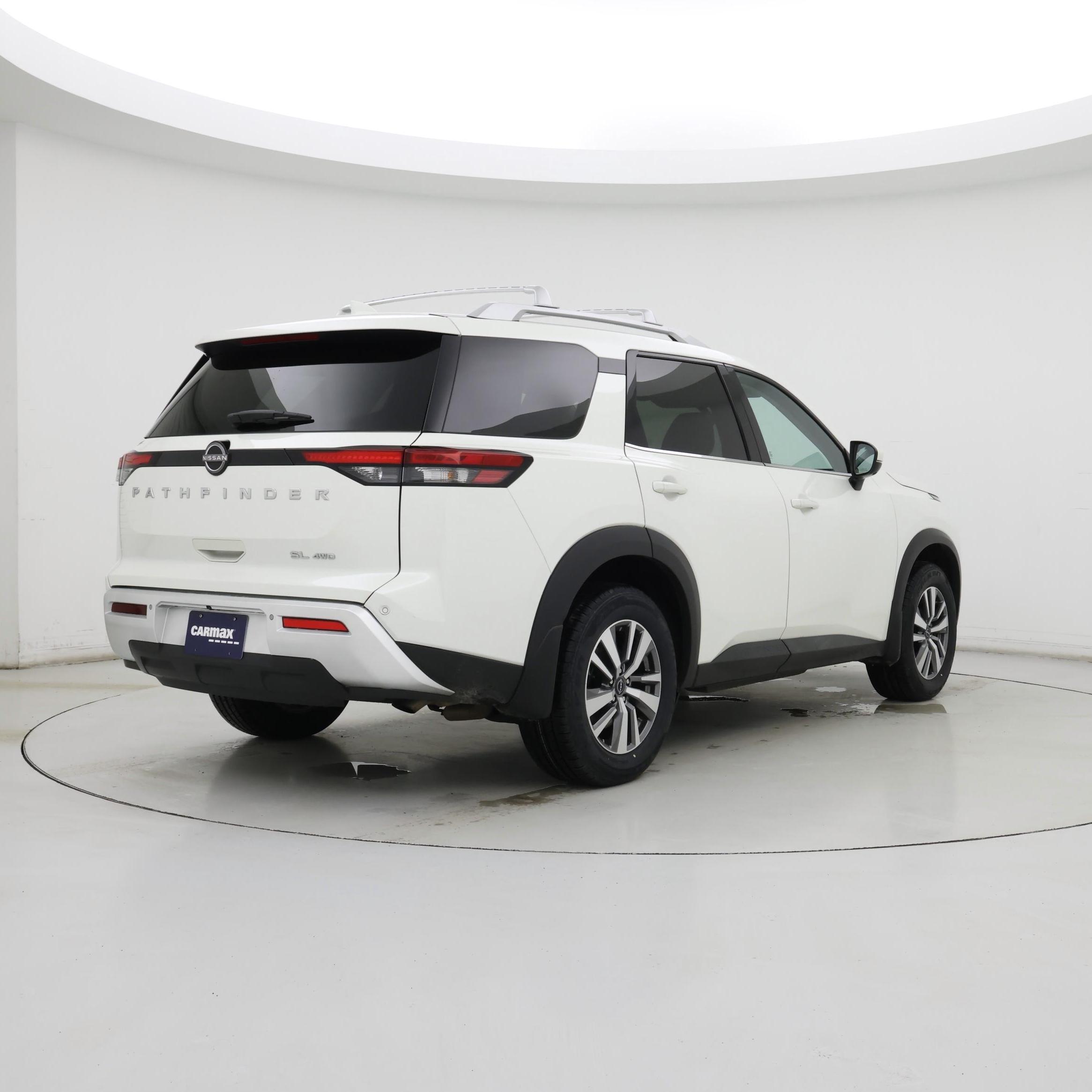 Thumbnail: 2022 Nissan Pathfinder - 8