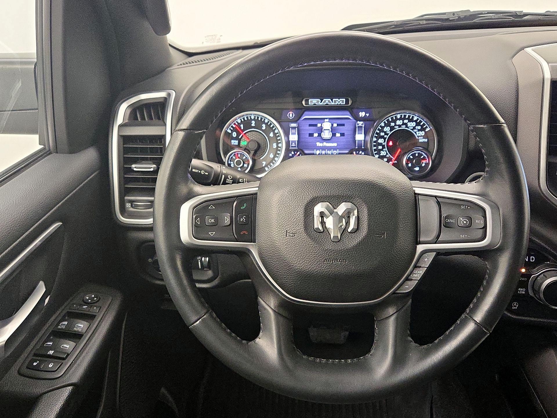 Thumbnail: 2022 RAM 1500 - 10