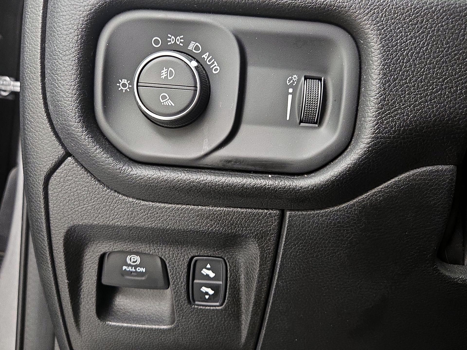 Thumbnail: 2022 RAM 1500 - 13