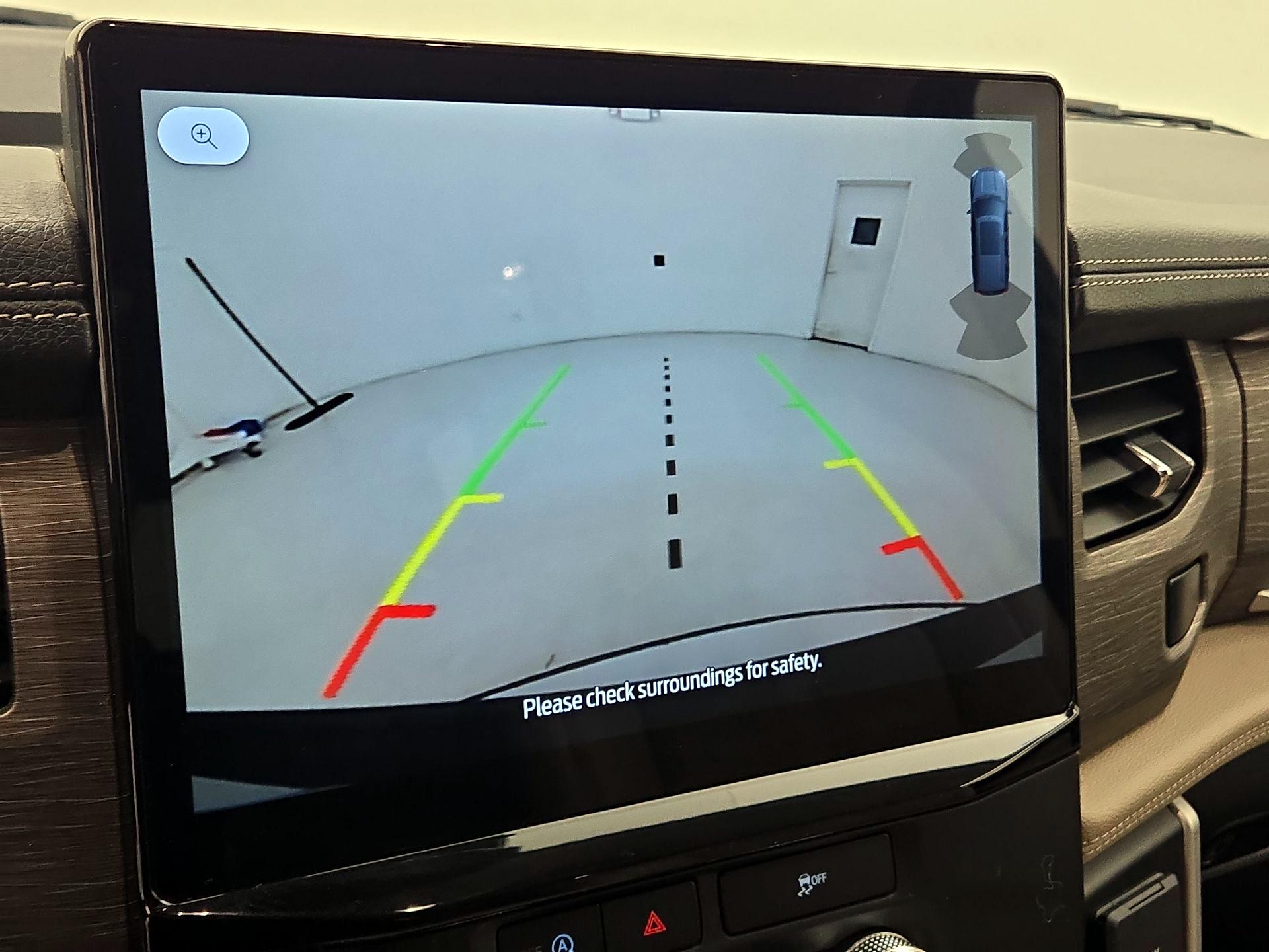 Thumbnail: 2023 Ford Expedition - 14