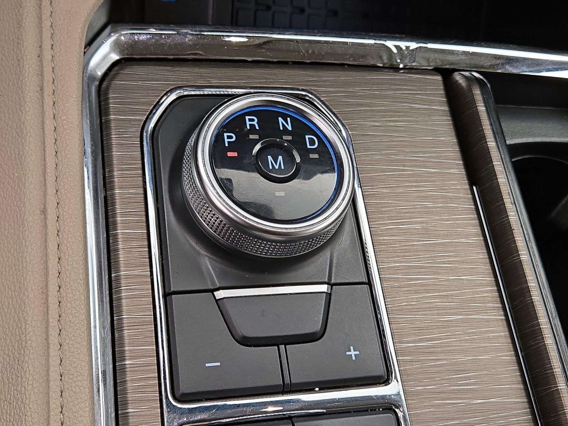 Thumbnail: 2023 Ford Expedition - 17