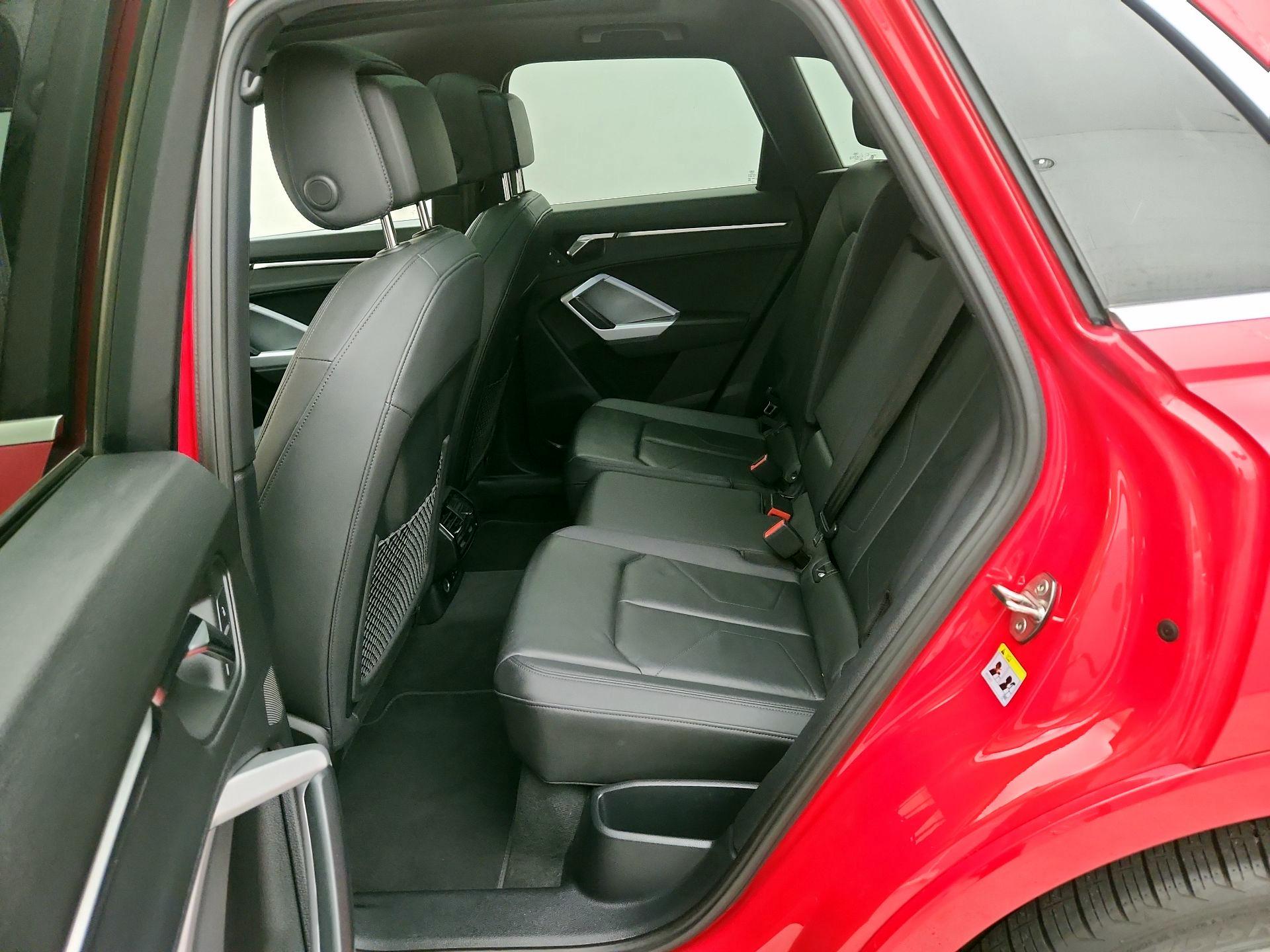 Thumbnail: 2022 Audi Q3 - 20