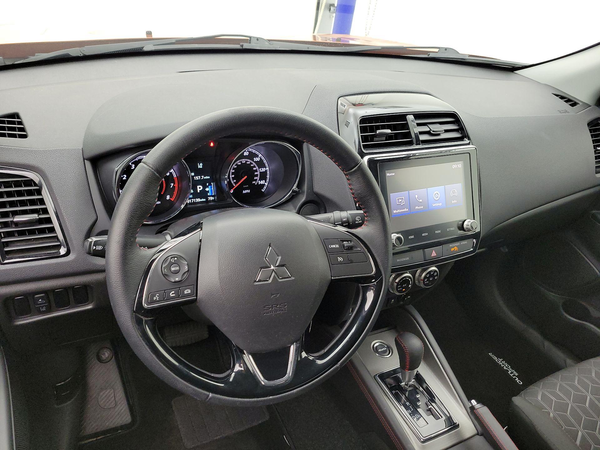 Thumbnail: 2023 Mitsubishi Outlander Sport - 9