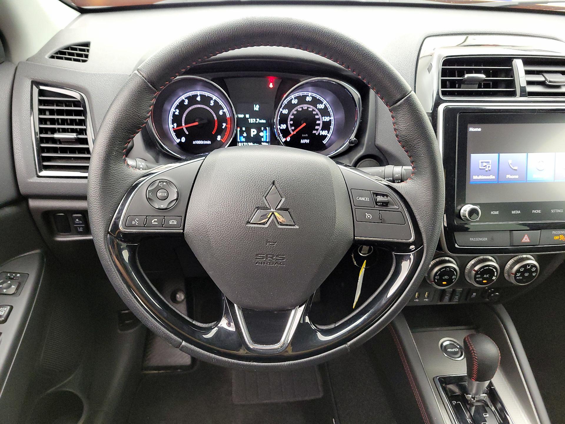 Thumbnail: 2023 Mitsubishi Outlander Sport - 10