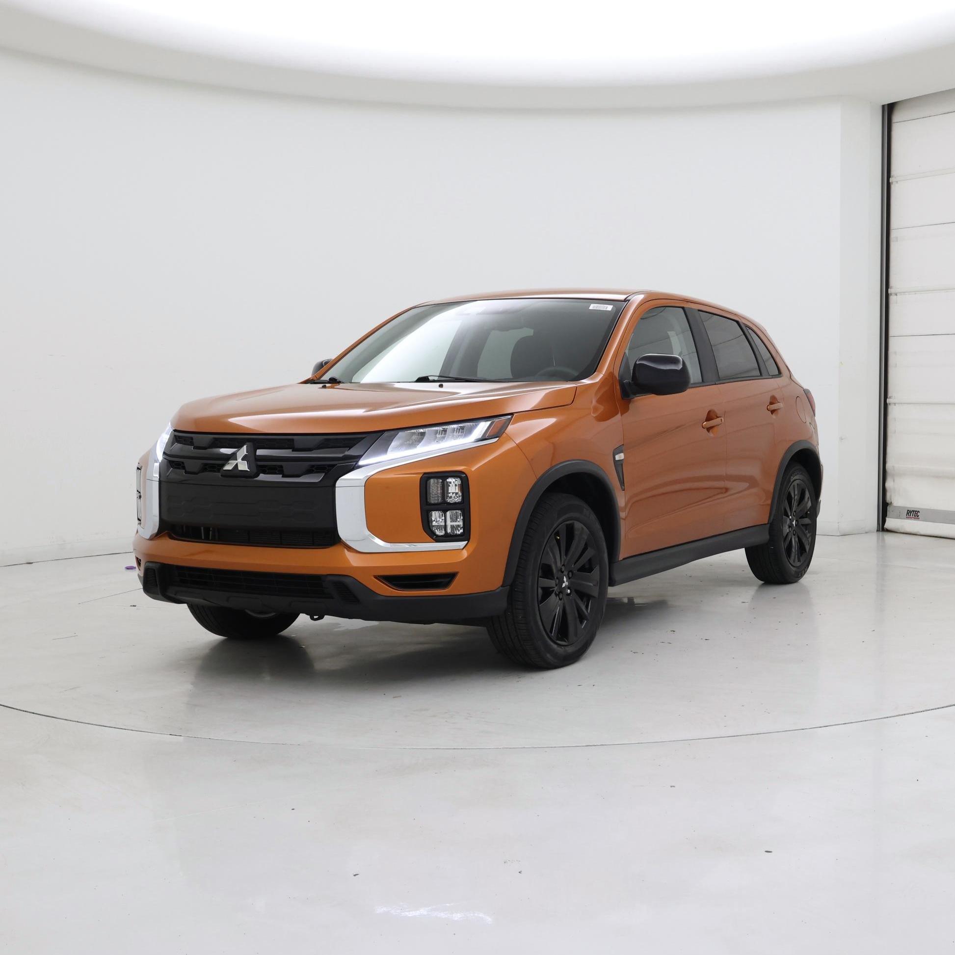 Thumbnail: 2023 Mitsubishi Outlander Sport - 4