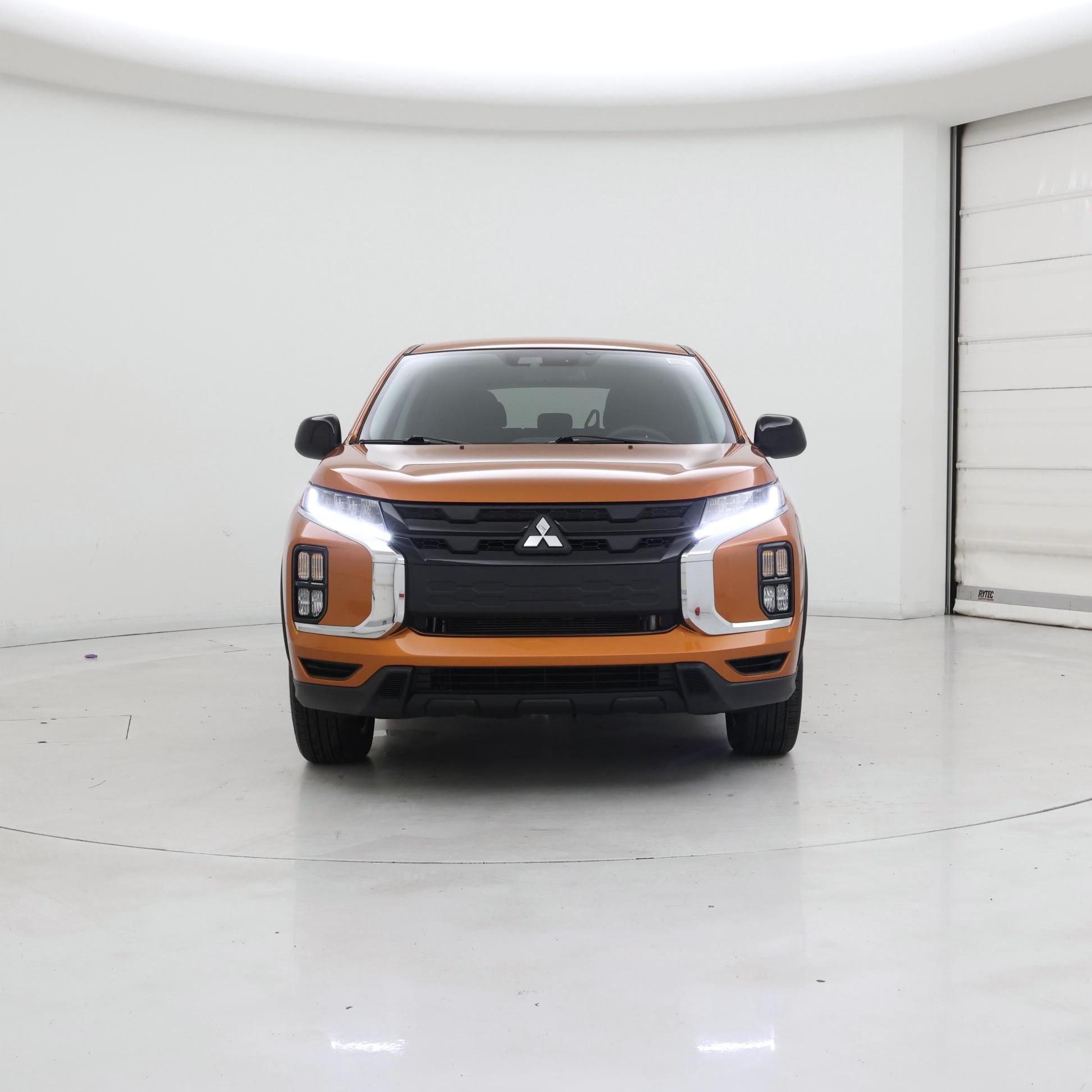 Thumbnail: 2023 Mitsubishi Outlander Sport - 5