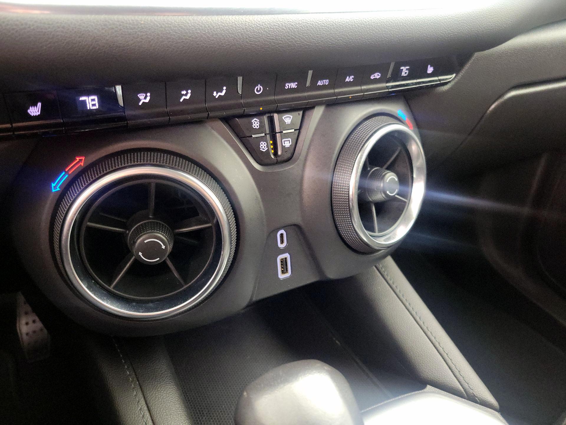 Thumbnail: 2020 Chevrolet Blazer - 18