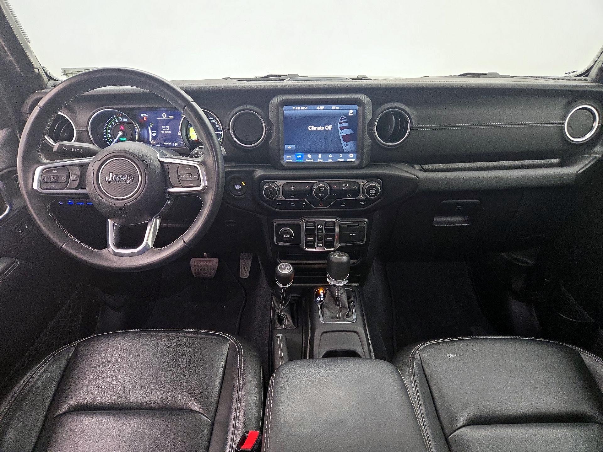 Thumbnail: 2022 Jeep Wrangler - 9