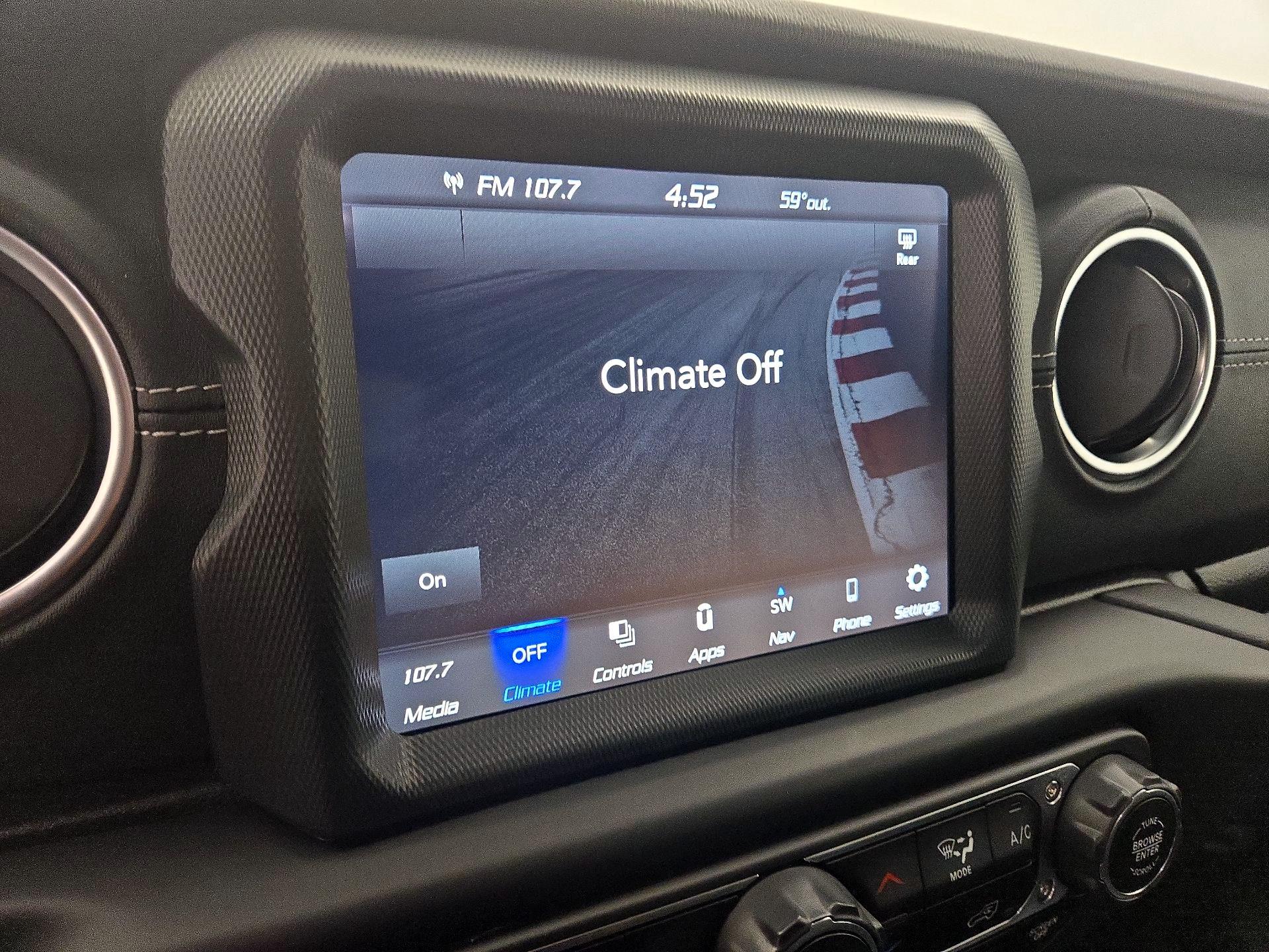 Thumbnail: 2022 Jeep Wrangler - 15