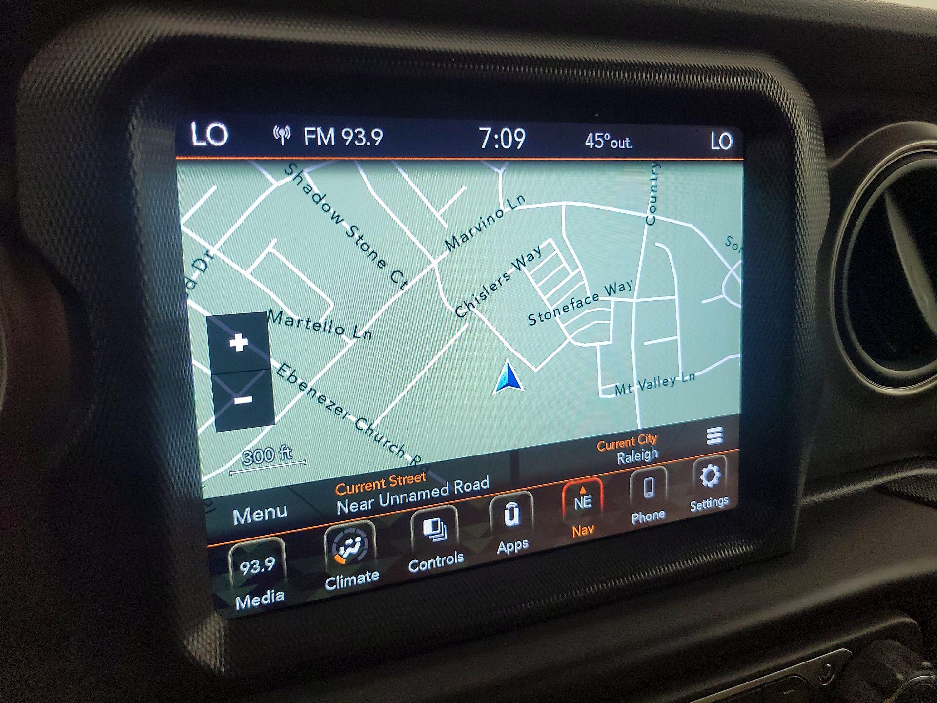 Thumbnail: 2021 Jeep Wrangler - 14