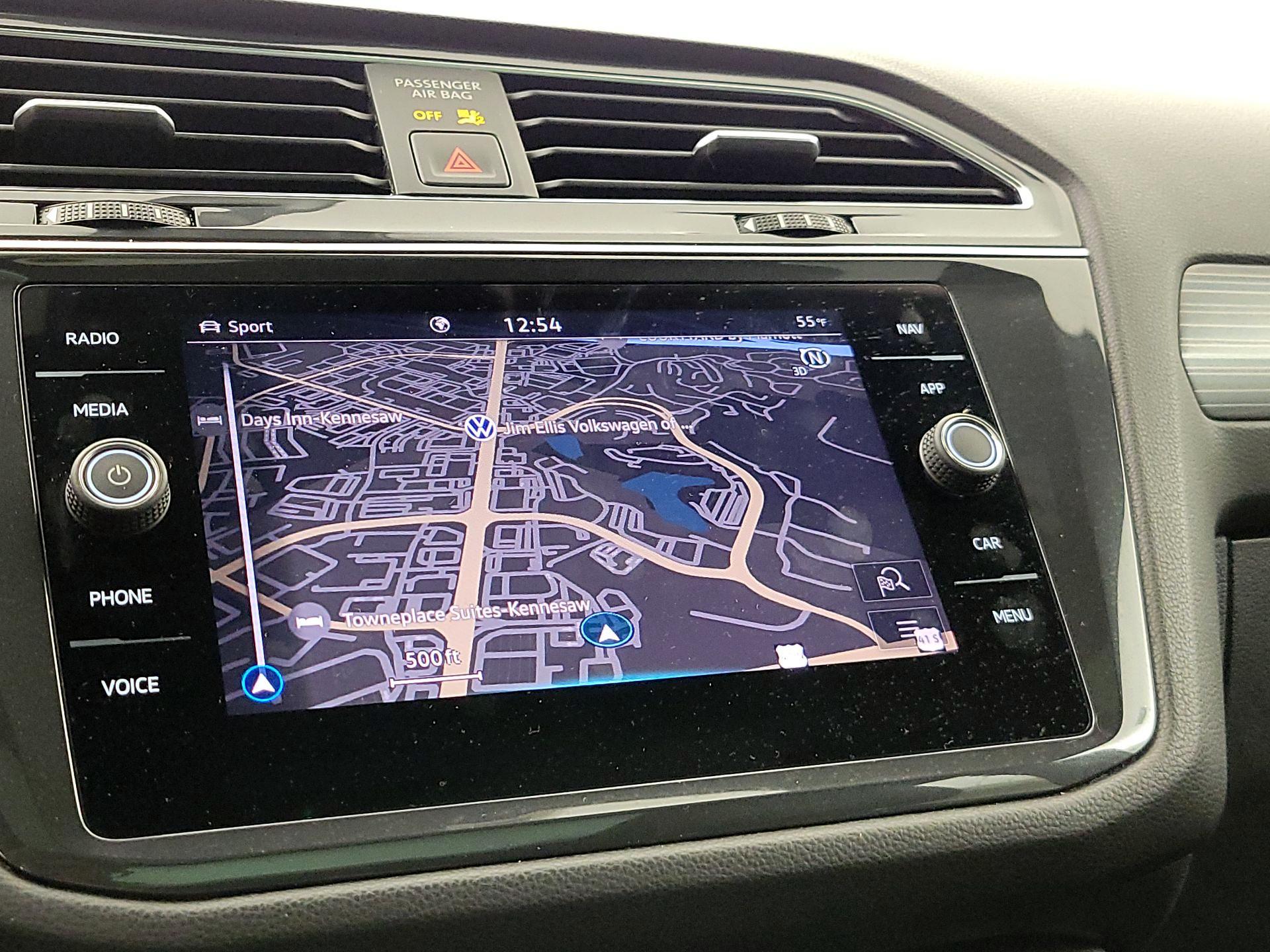 Thumbnail: 2022 Volkswagen Tiguan - 14