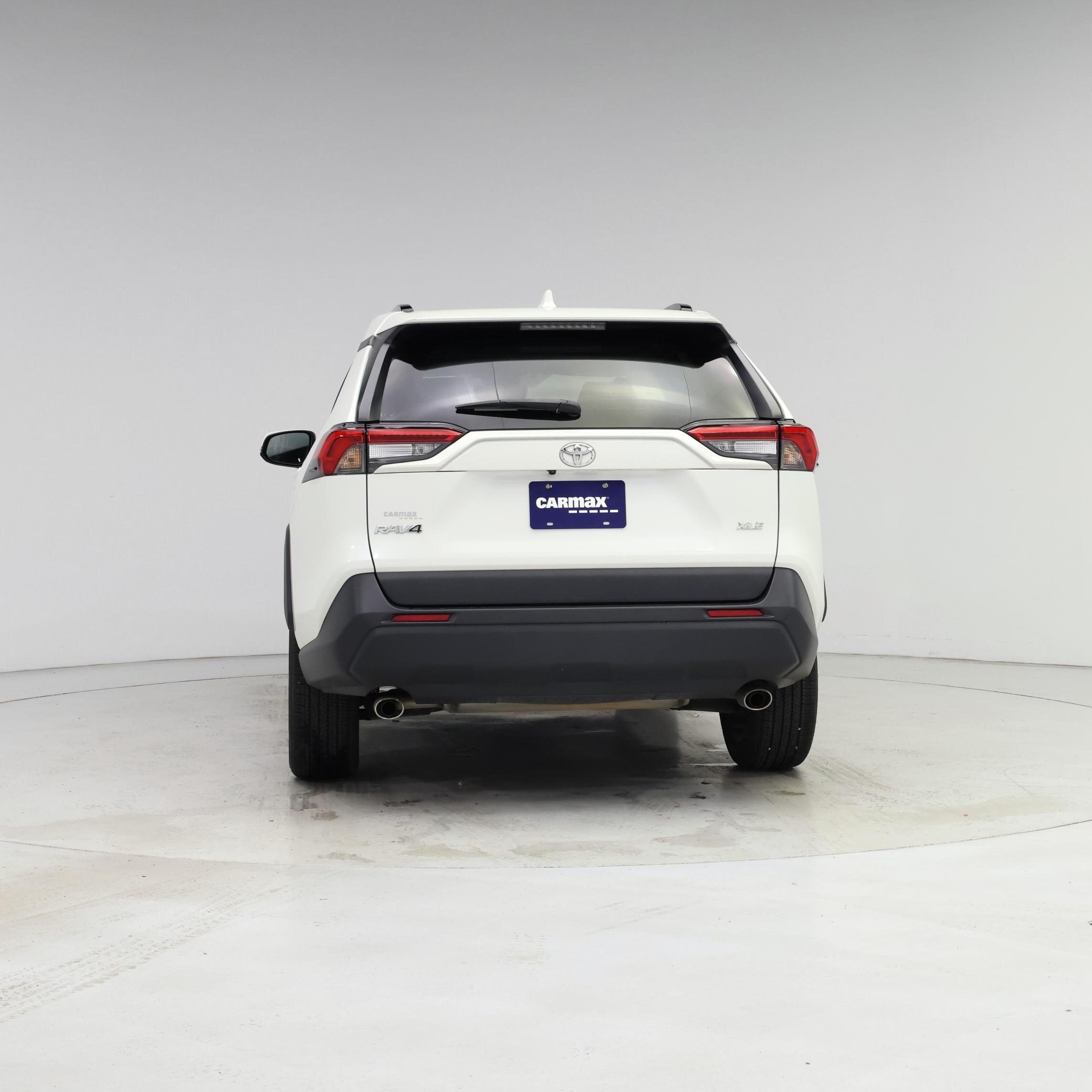 Thumbnail: 2022 Toyota RAV4 - 6