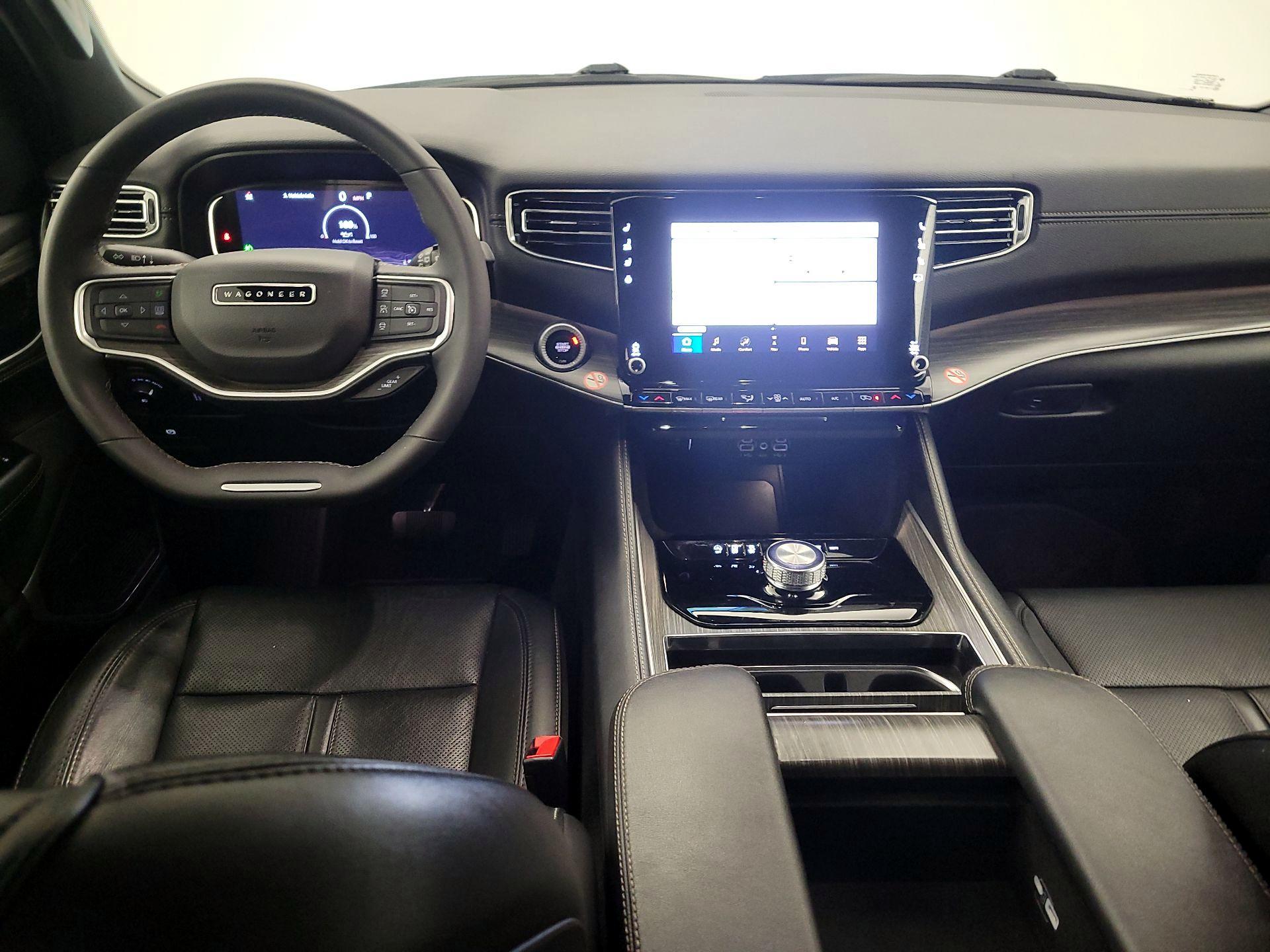 Thumbnail: 2024 Jeep Wagoneer - 9