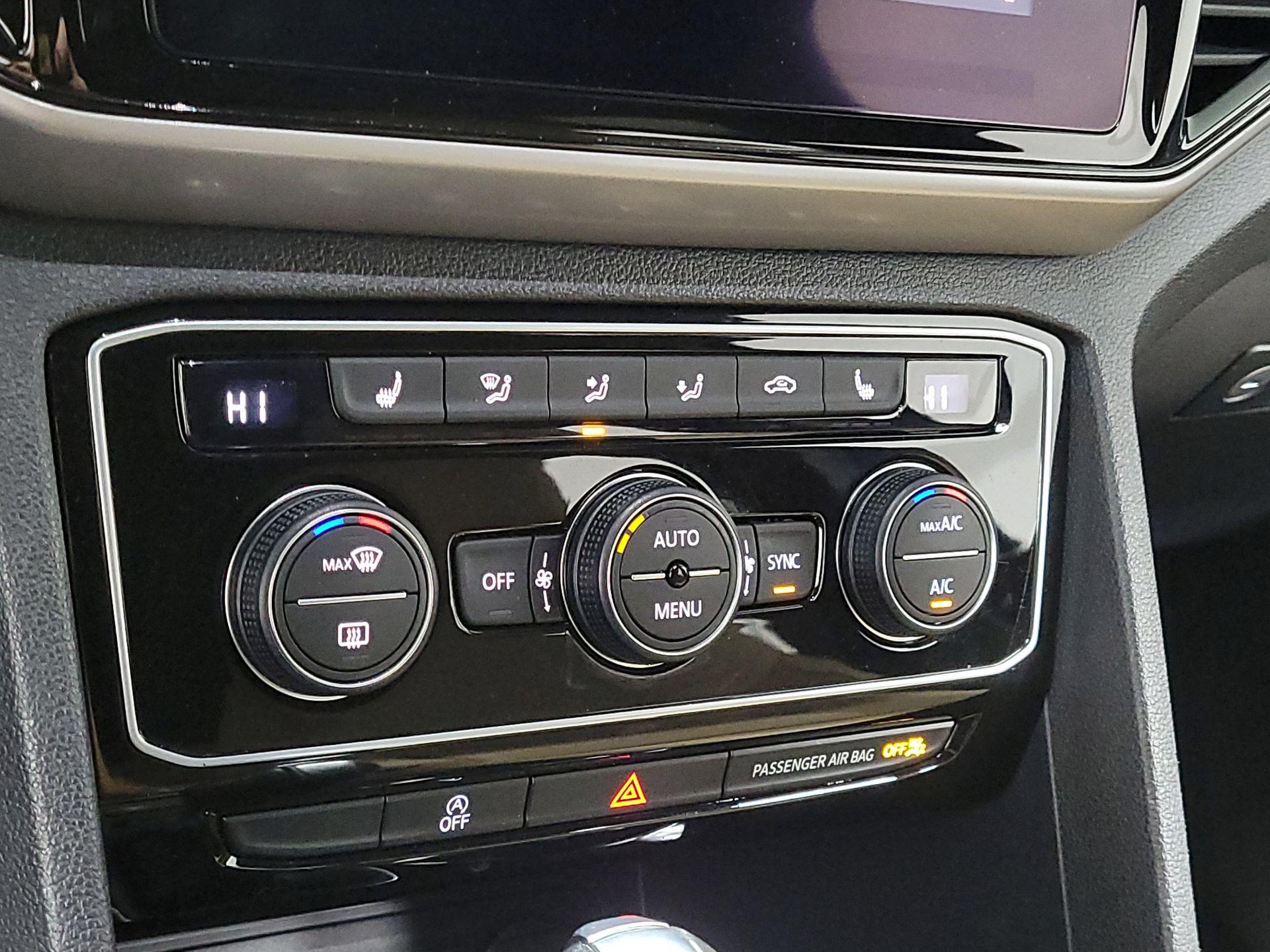 Thumbnail: 2020 Volkswagen Atlas - 15