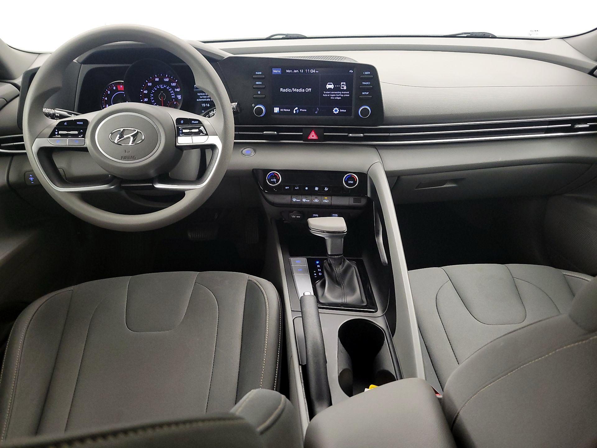 Thumbnail: 2023 Hyundai Elantra - 9