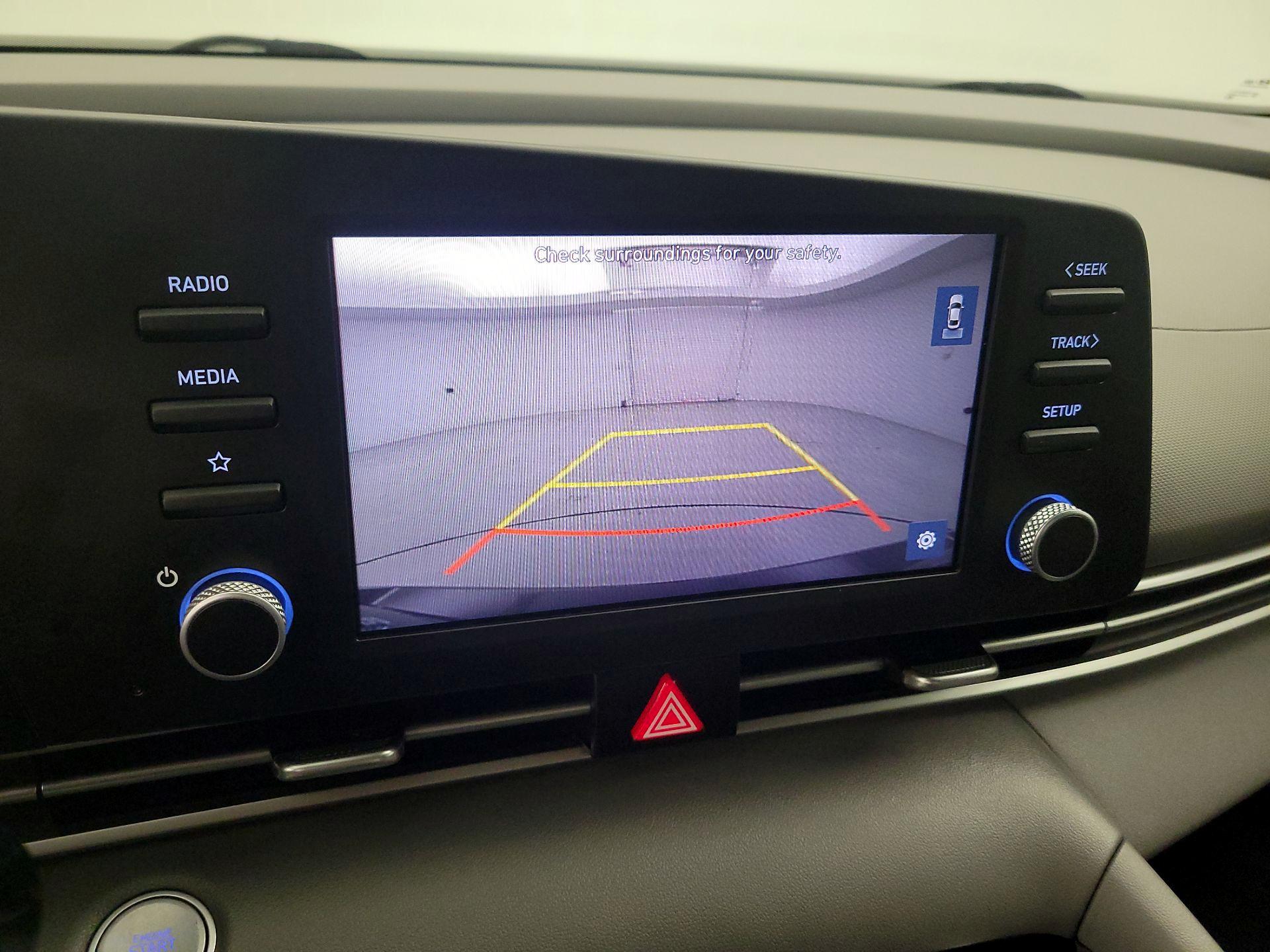 Thumbnail: 2023 Hyundai Elantra - 14