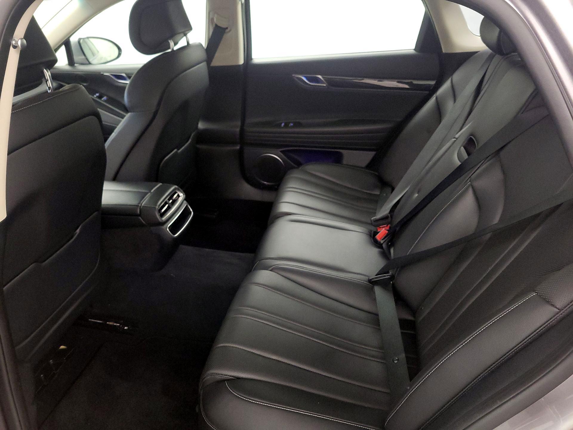 Thumbnail: 2023 Genesis G80 - 20