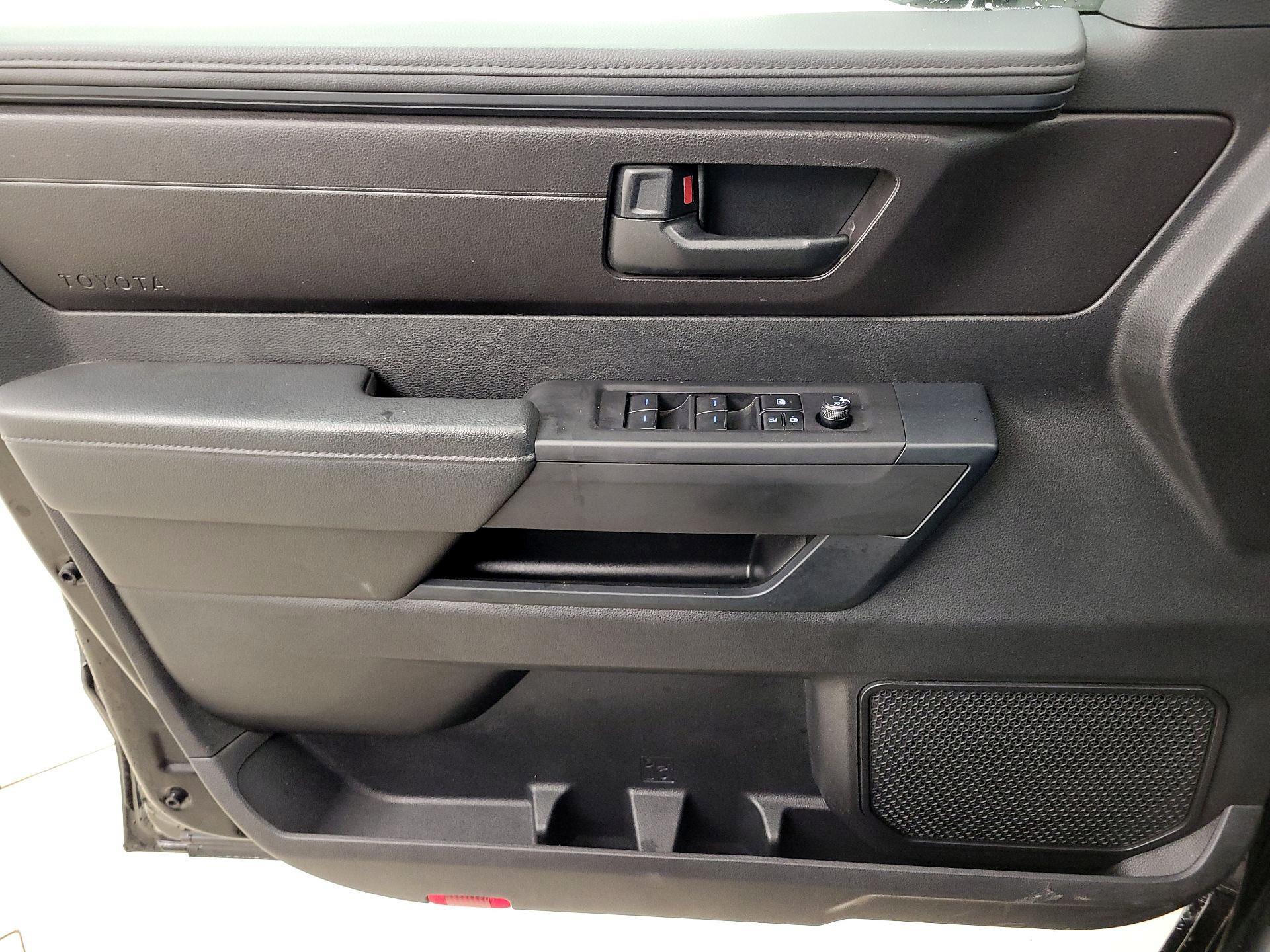 Thumbnail: 2023 Toyota Tundra - 12