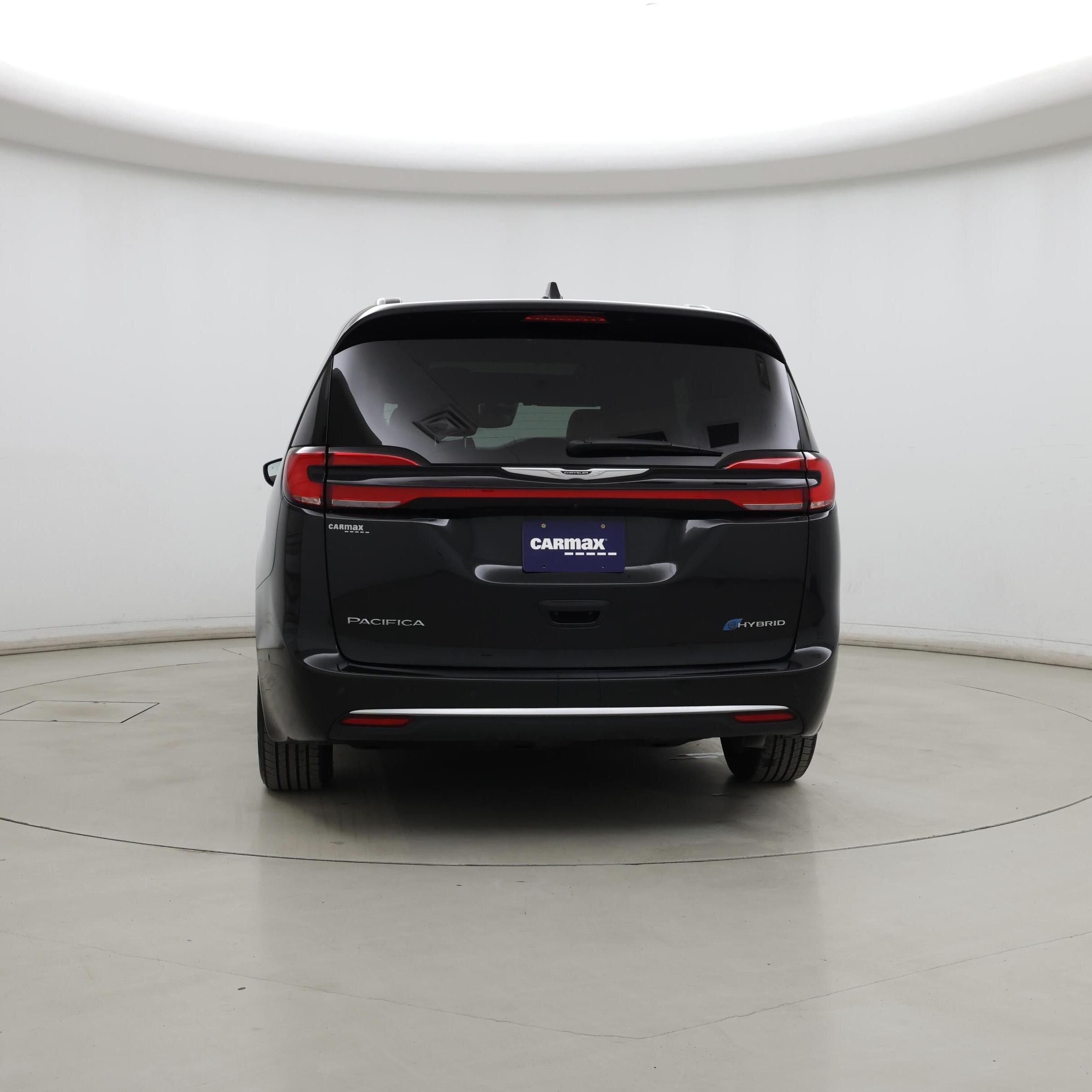 Thumbnail: 2022 Chrysler Pacifica - 6