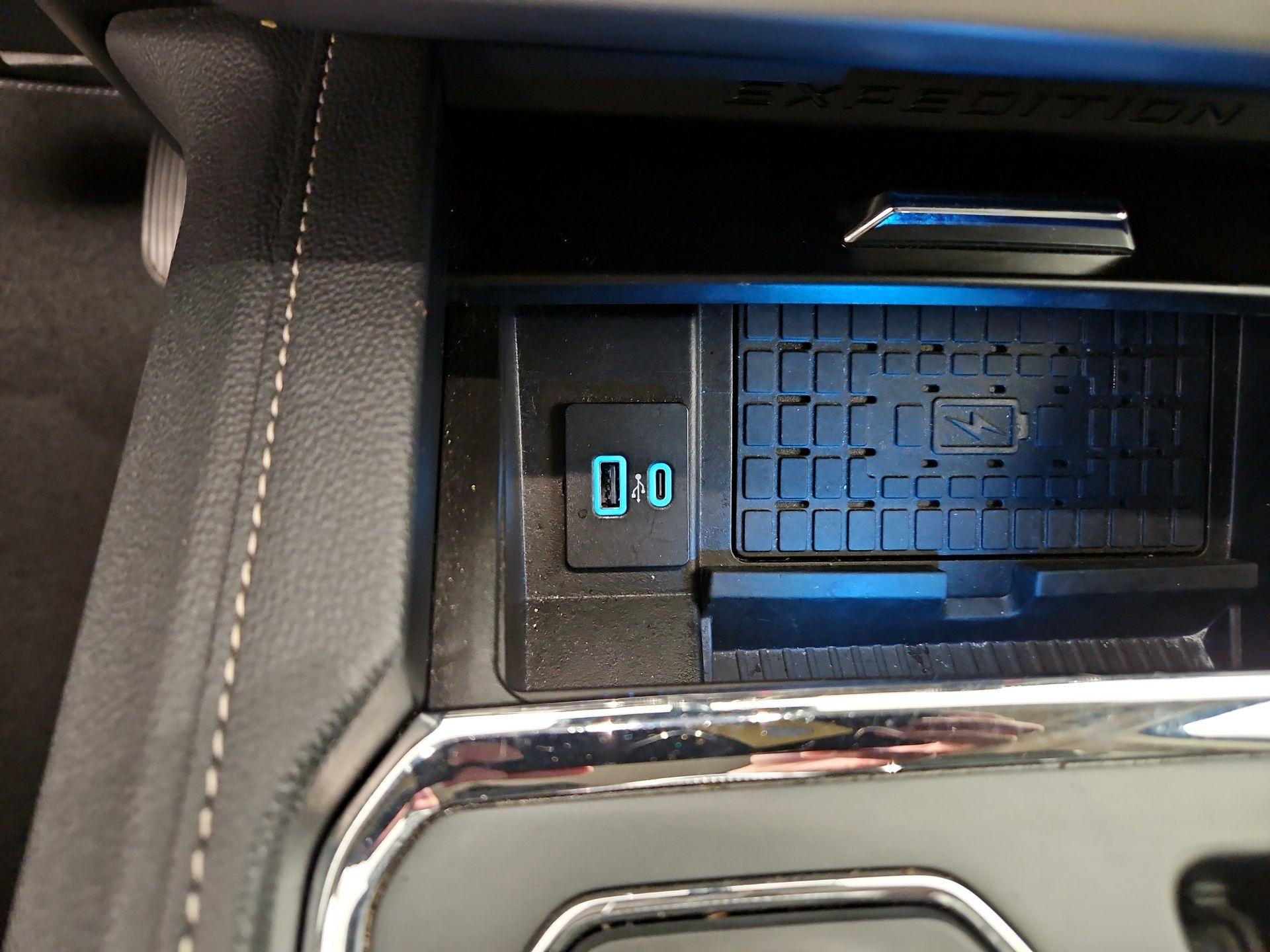 Thumbnail: 2024 Ford Expedition - 19