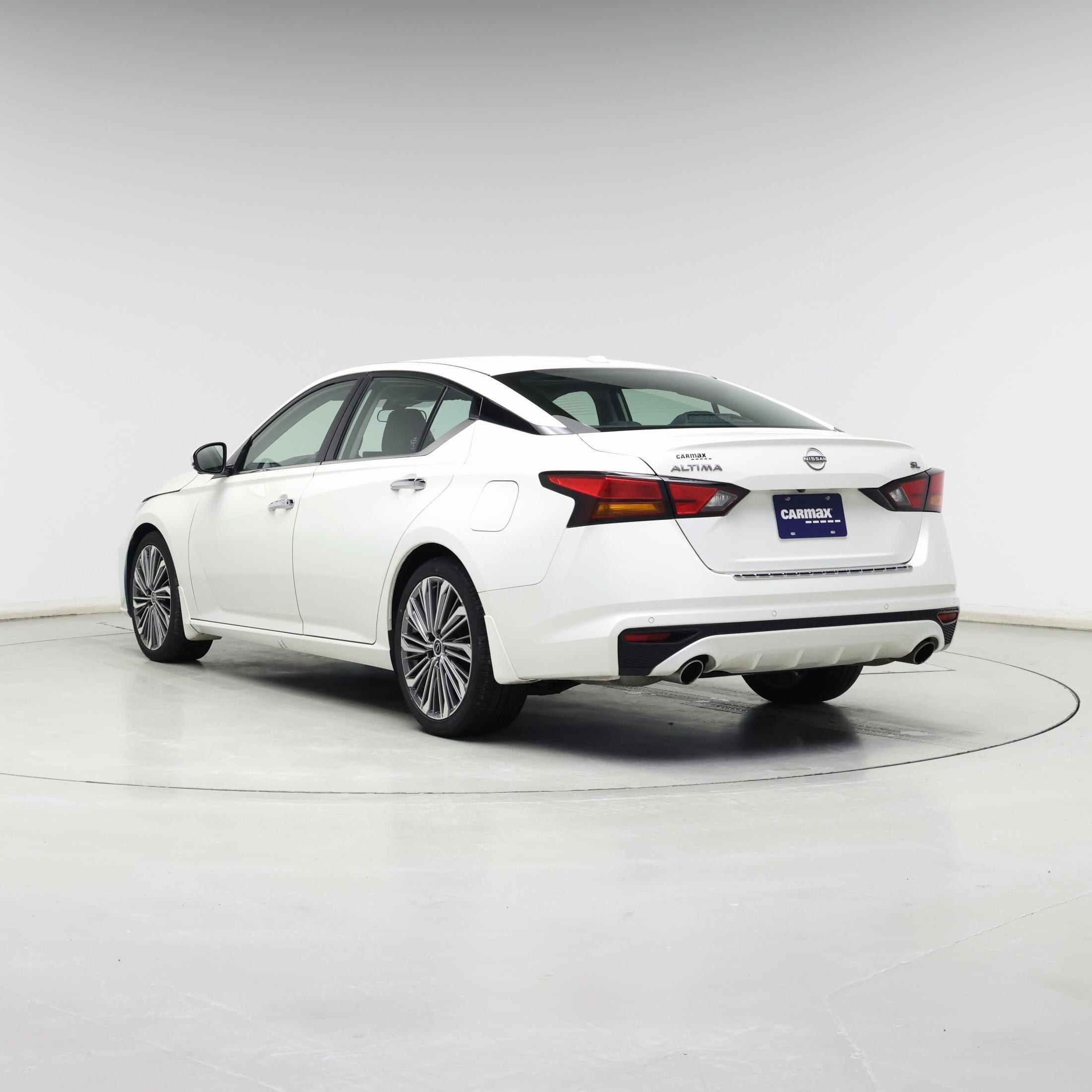 Thumbnail: 2023 Nissan Altima - 2