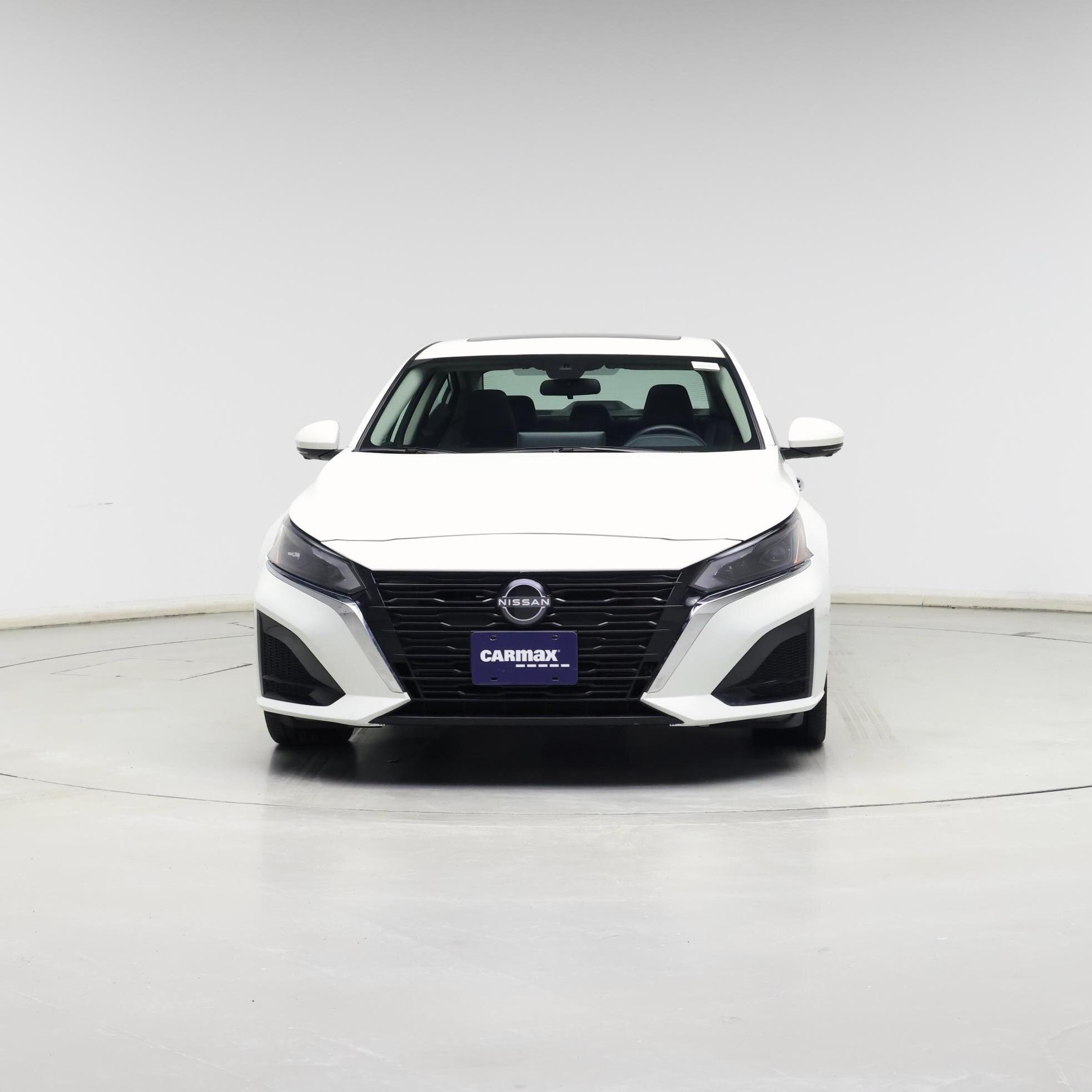 Thumbnail: 2023 Nissan Altima - 5