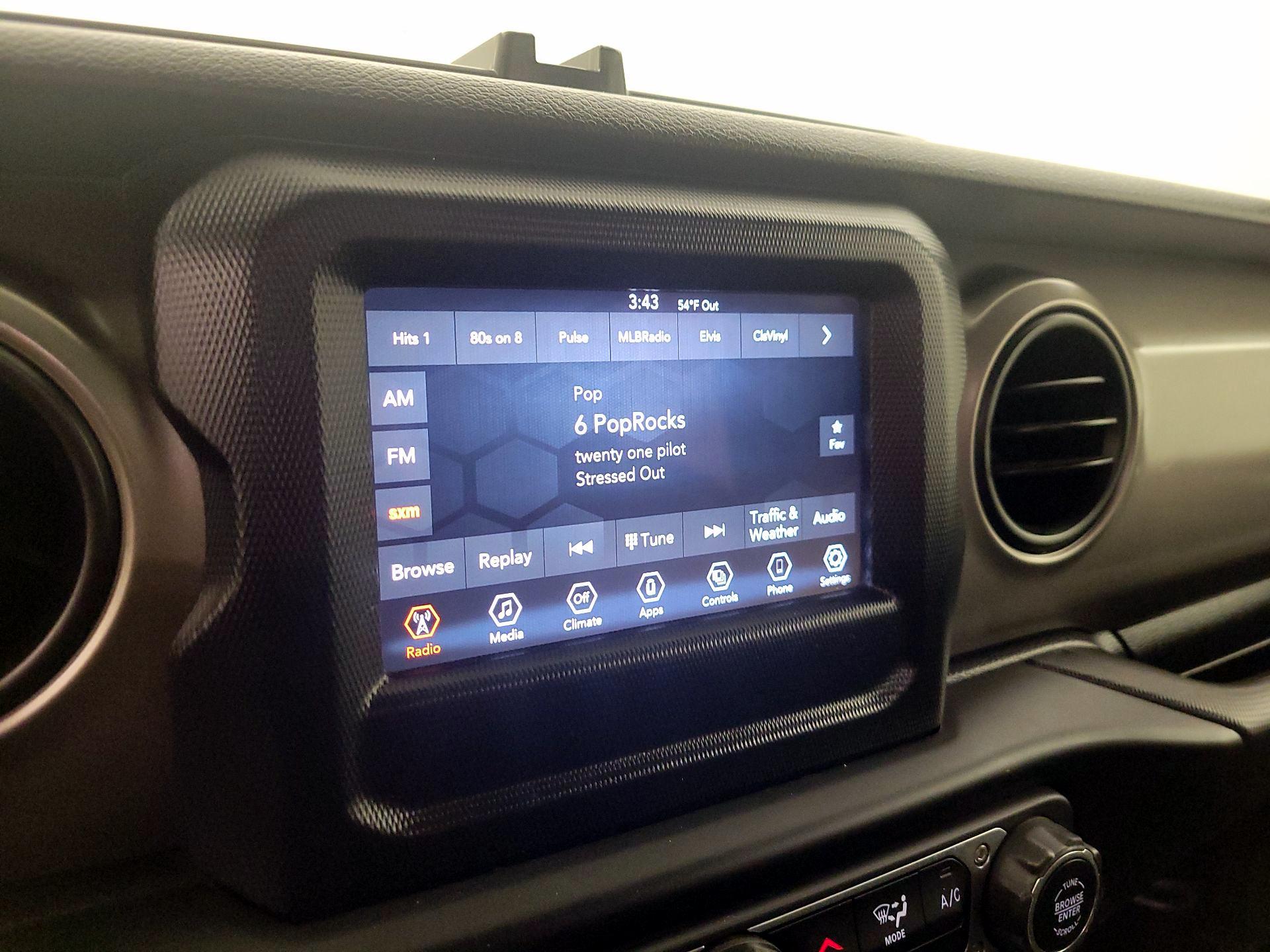 Thumbnail: 2021 Jeep Wrangler - 15