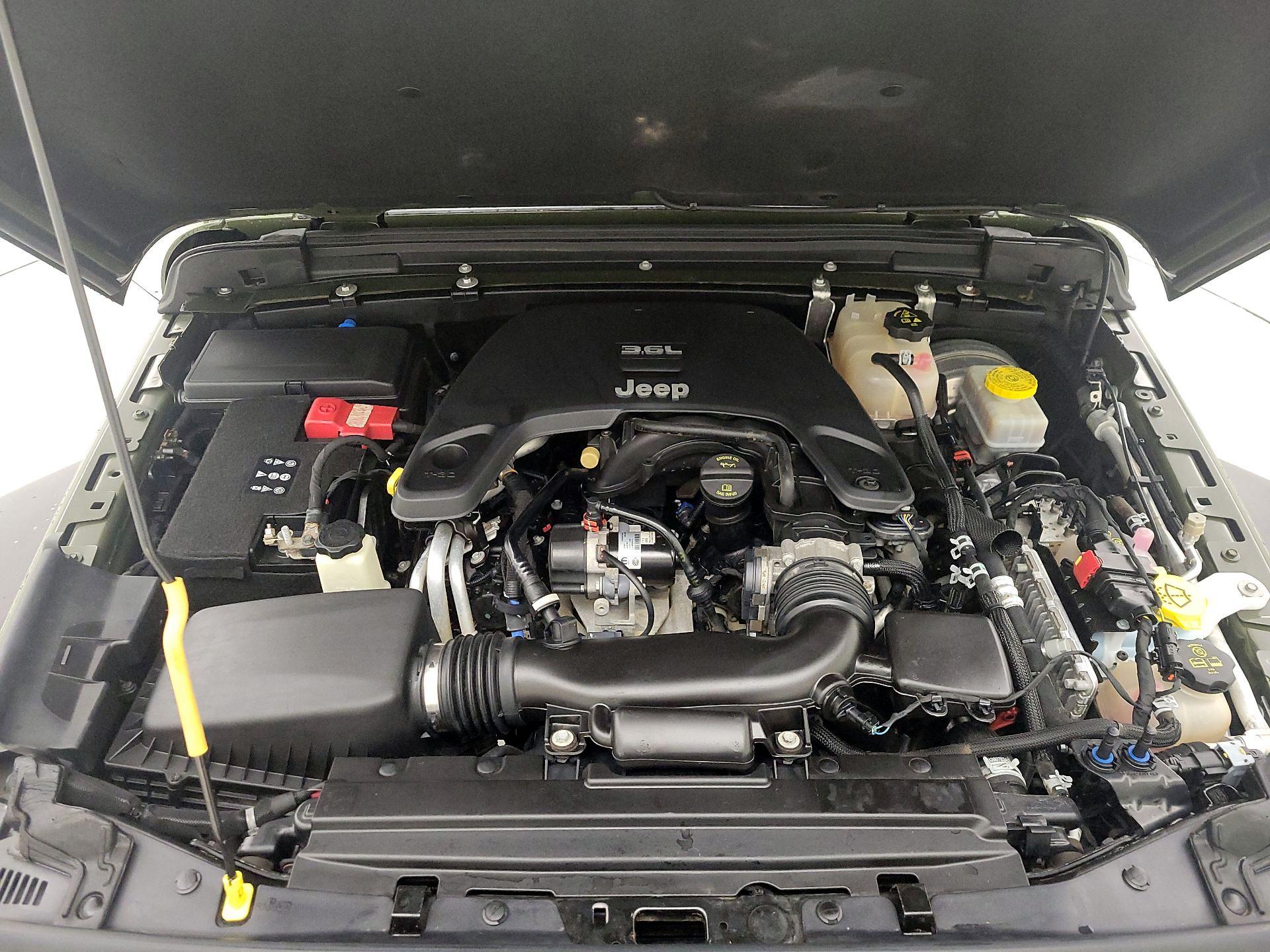 Thumbnail: 2021 Jeep Wrangler - 20