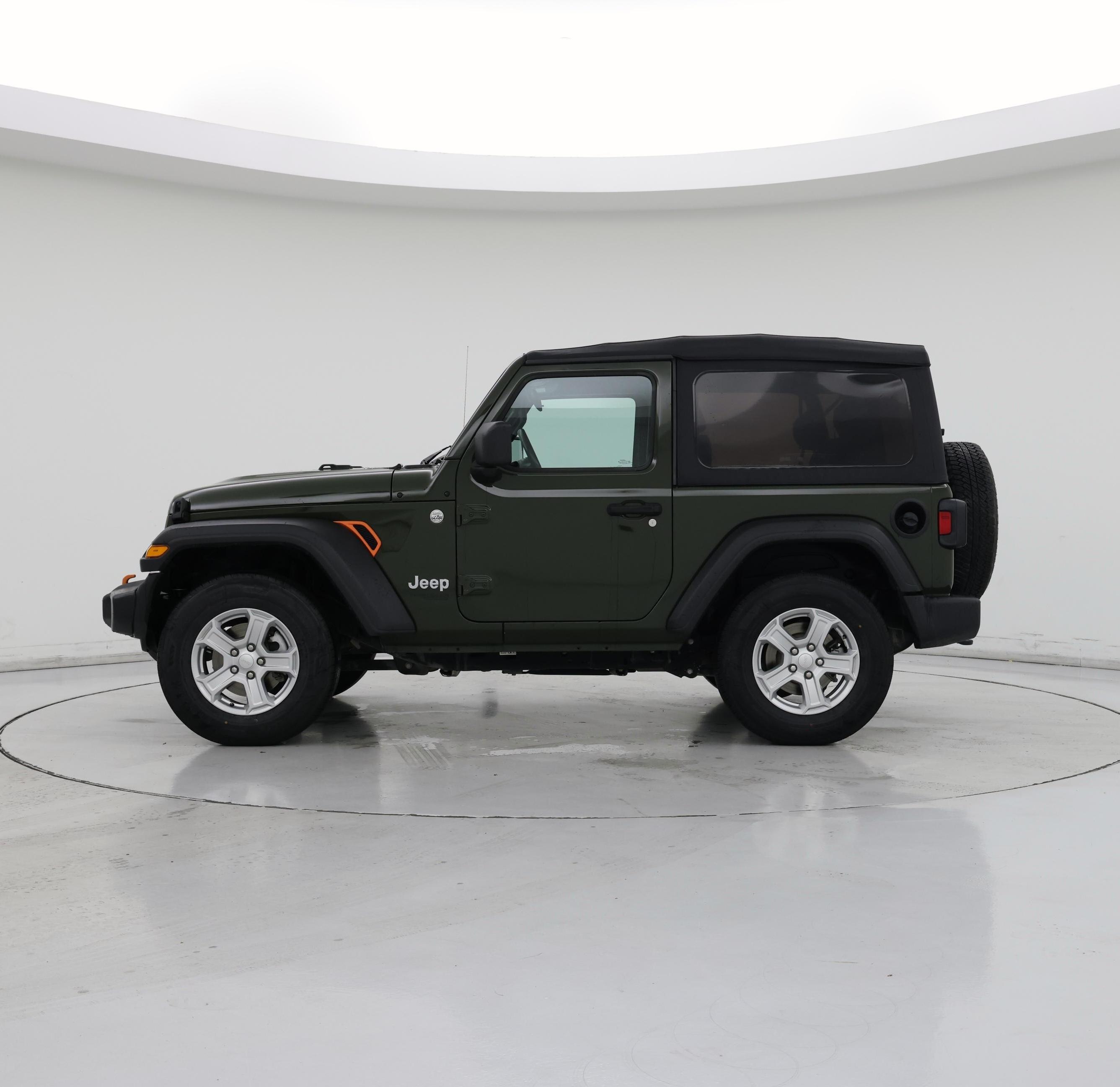Thumbnail: 2021 Jeep Wrangler - 3