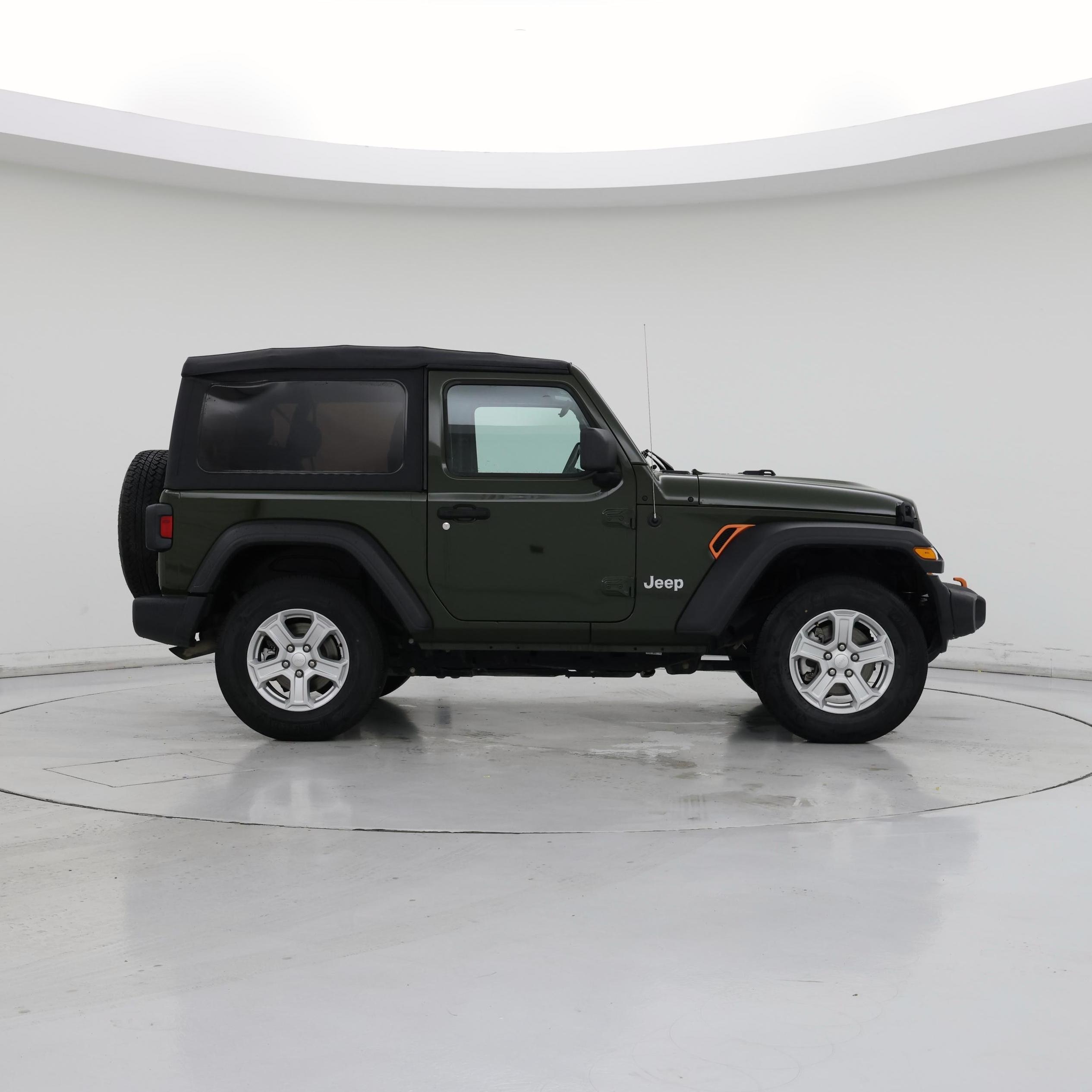 Thumbnail: 2021 Jeep Wrangler - 7