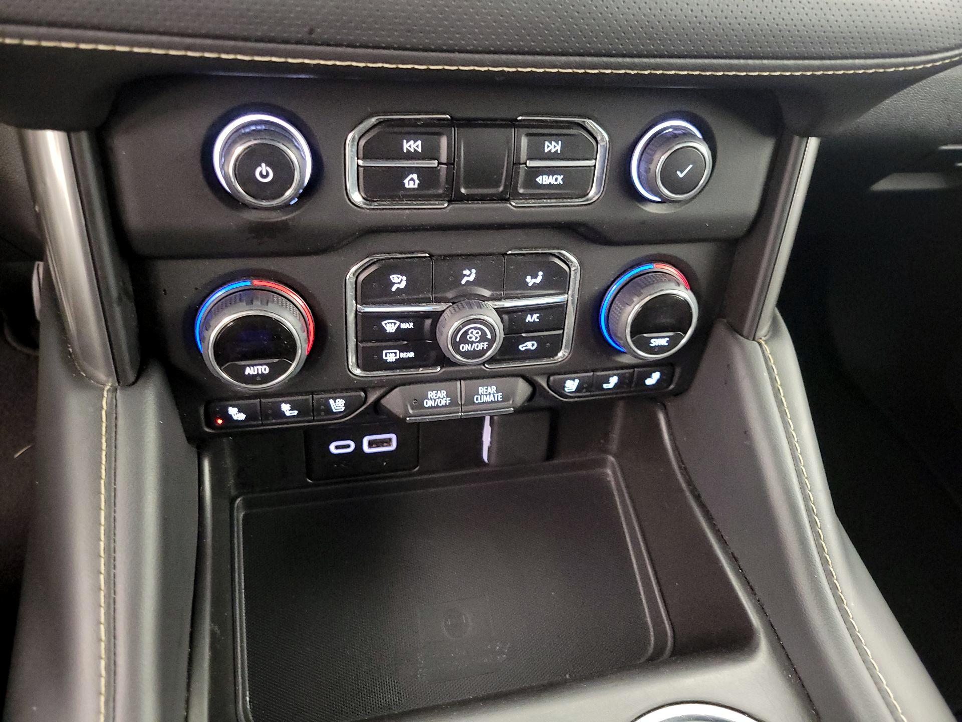 Thumbnail: 2023 Chevrolet Suburban - 16