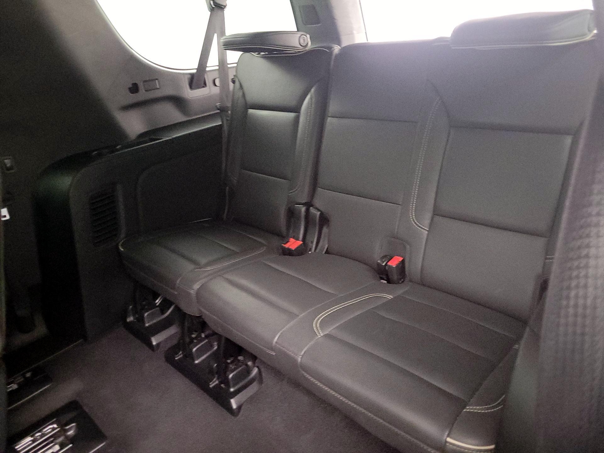 Thumbnail: 2023 Chevrolet Suburban - 20