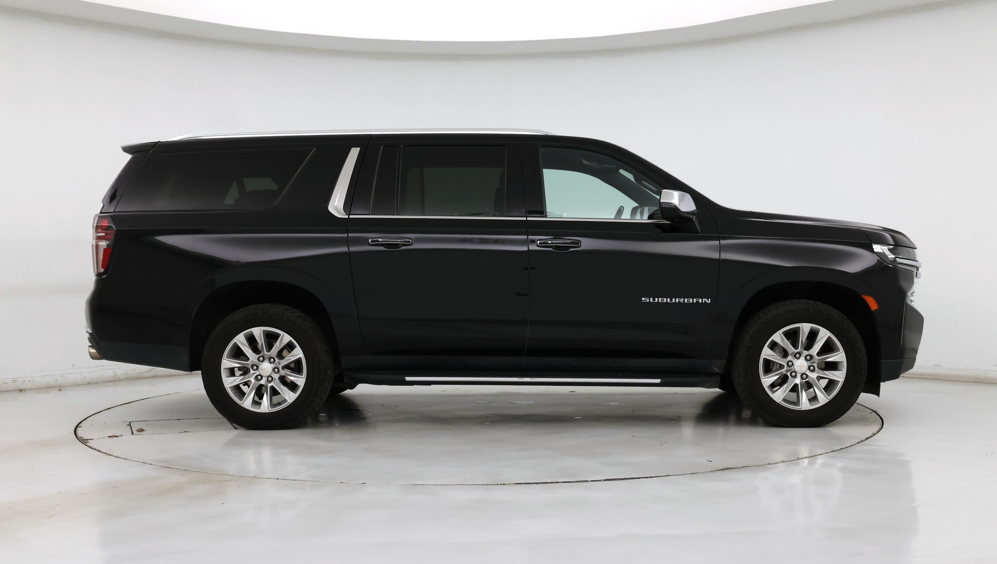 Thumbnail: 2023 Chevrolet Suburban - 7