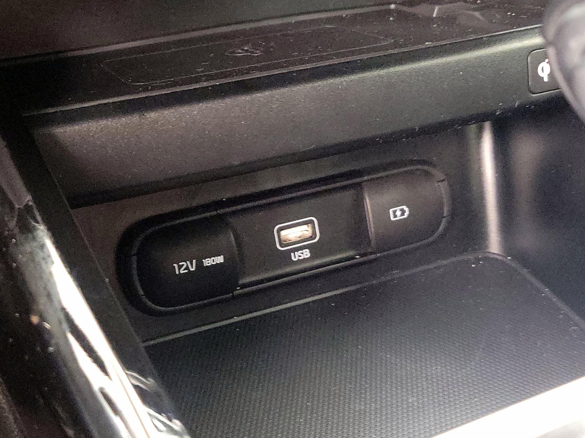 Thumbnail: 2023 Kia Forte - 19