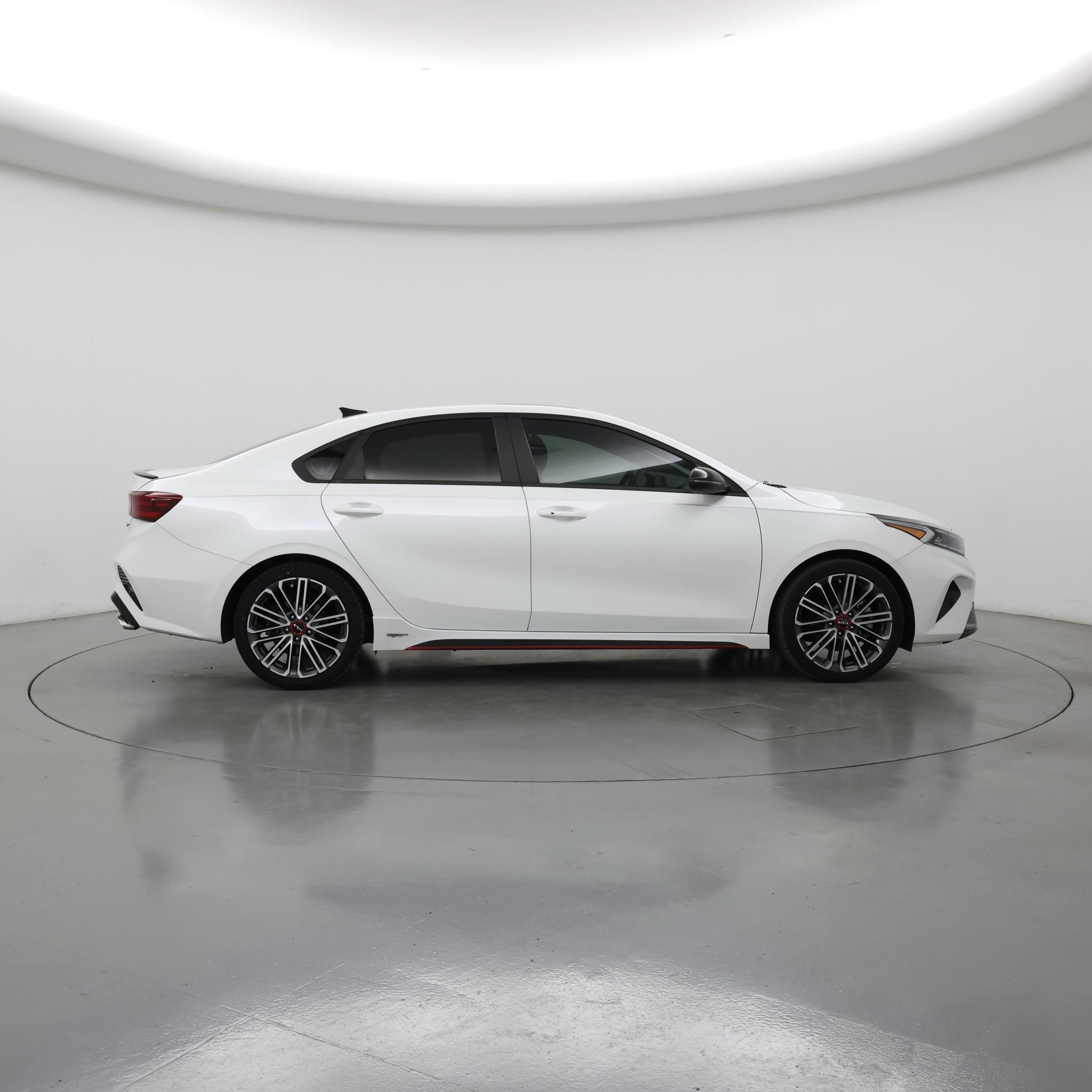 Thumbnail: 2023 Kia Forte - 7