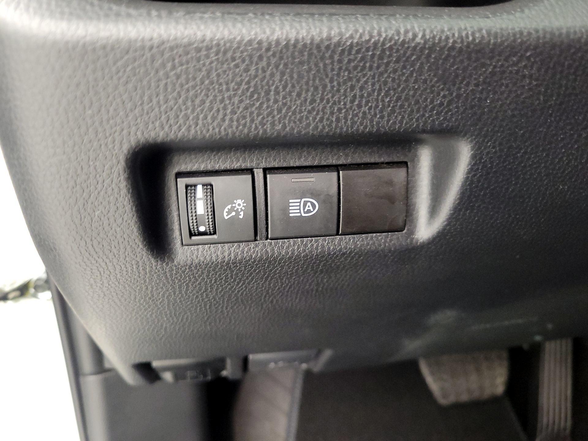 Thumbnail: 2024 Toyota RAV4 - 13