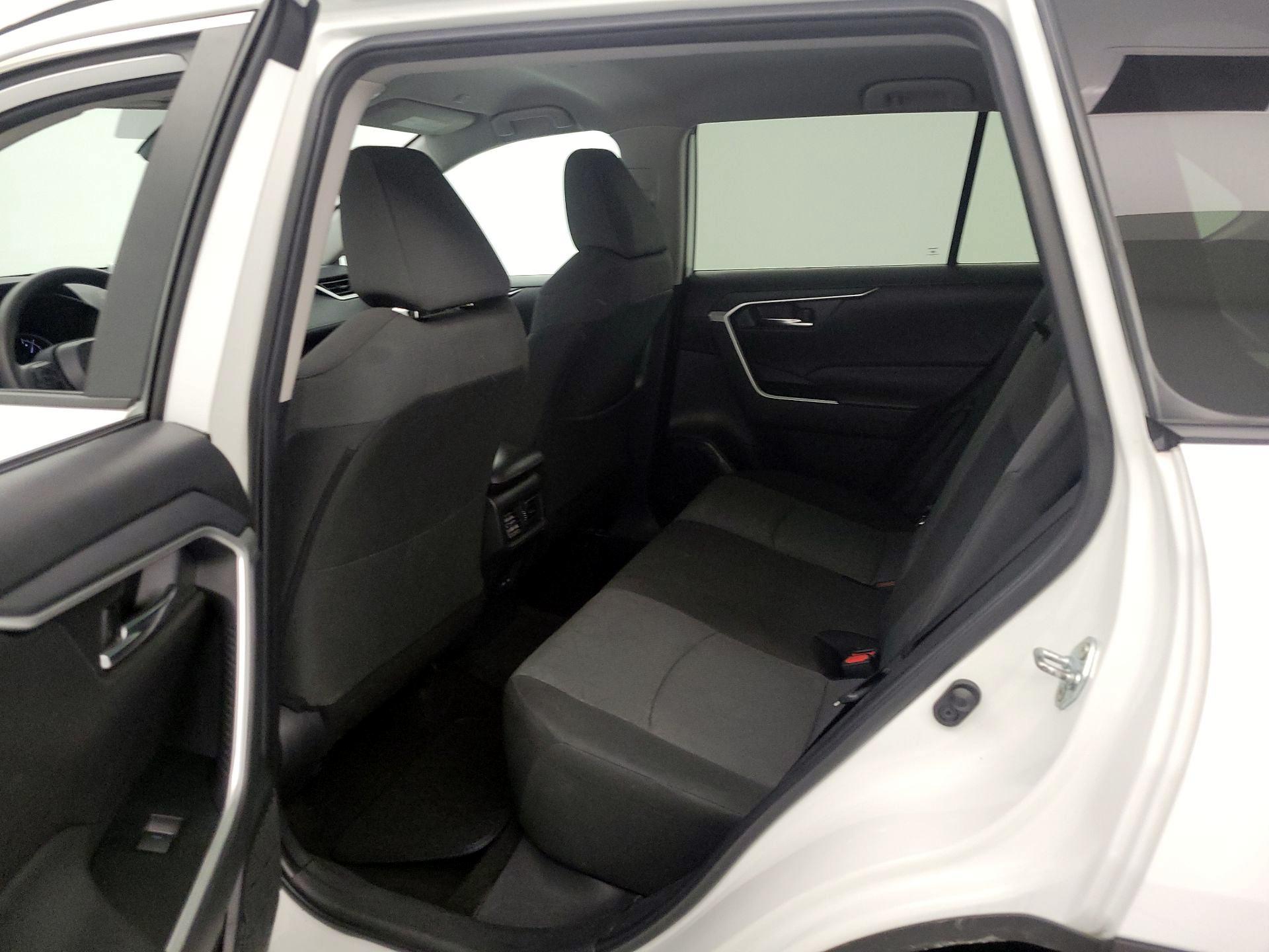 Thumbnail: 2024 Toyota RAV4 - 19