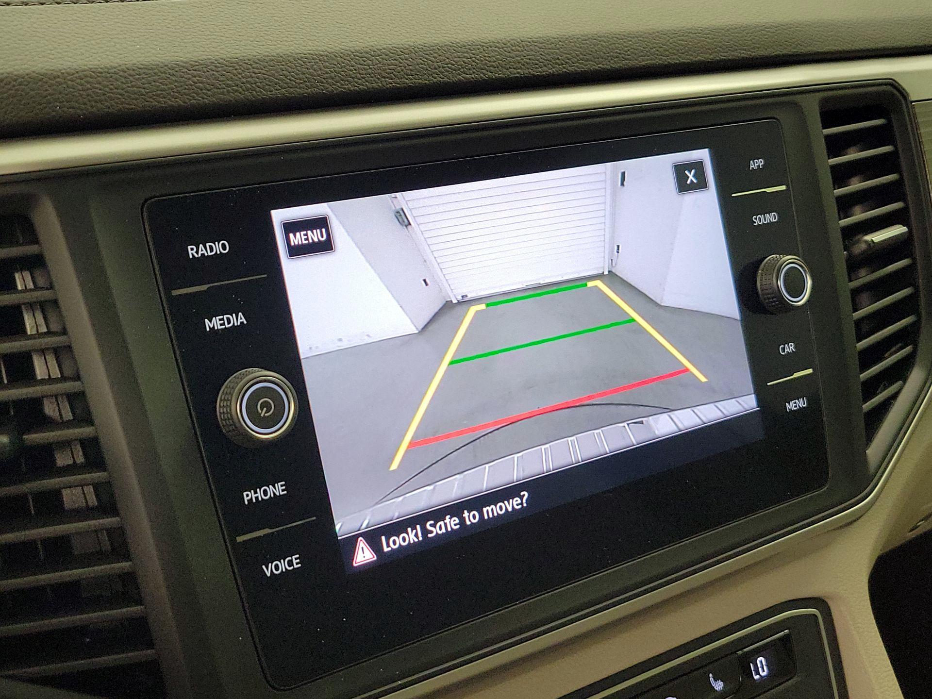 Thumbnail: 2020 Volkswagen Atlas - 14